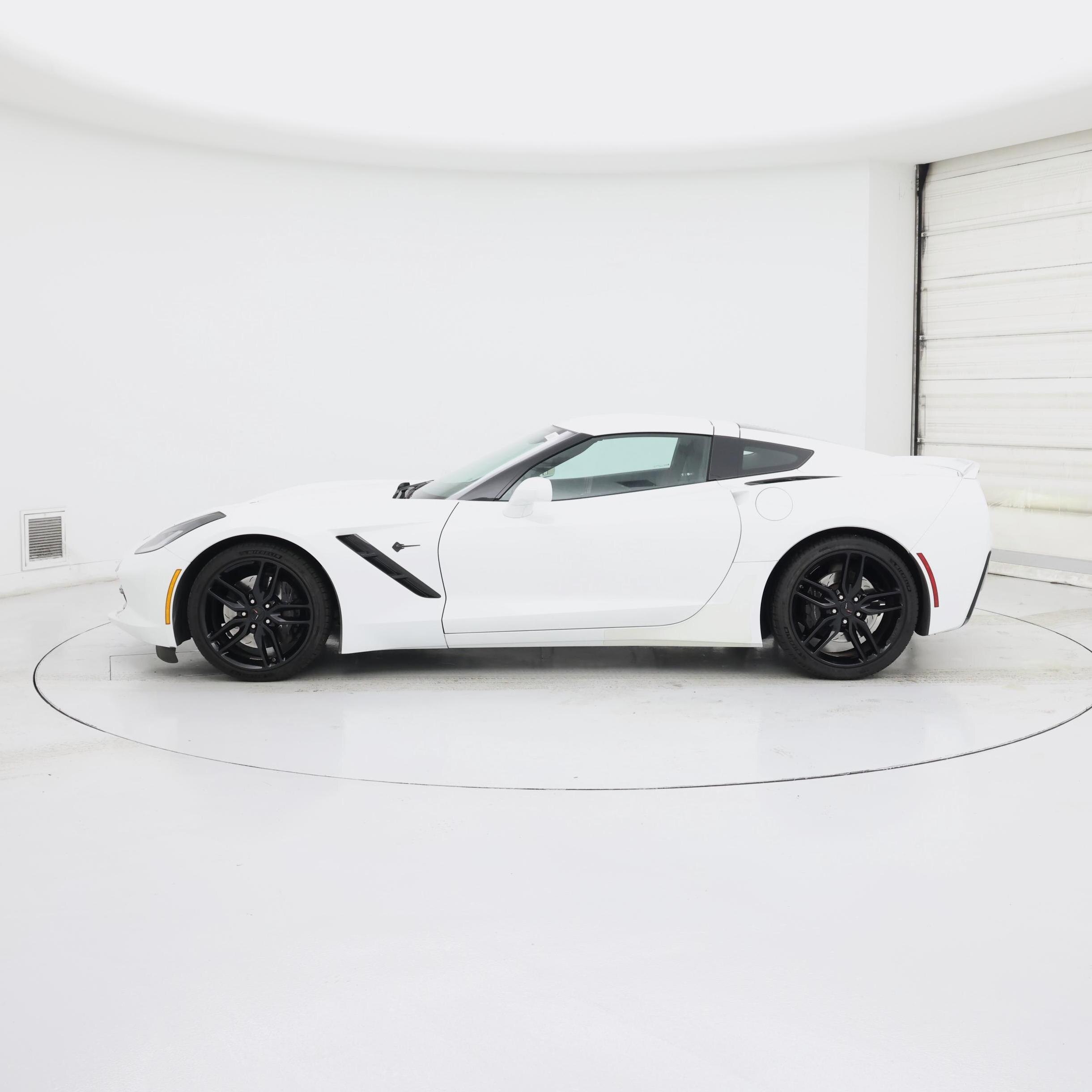 Thumbnail: 2017 Chevrolet Corvette - 3