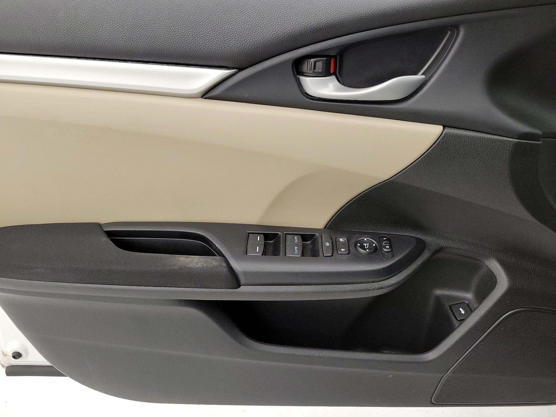 Thumbnail: 2019 Honda Civic - 12