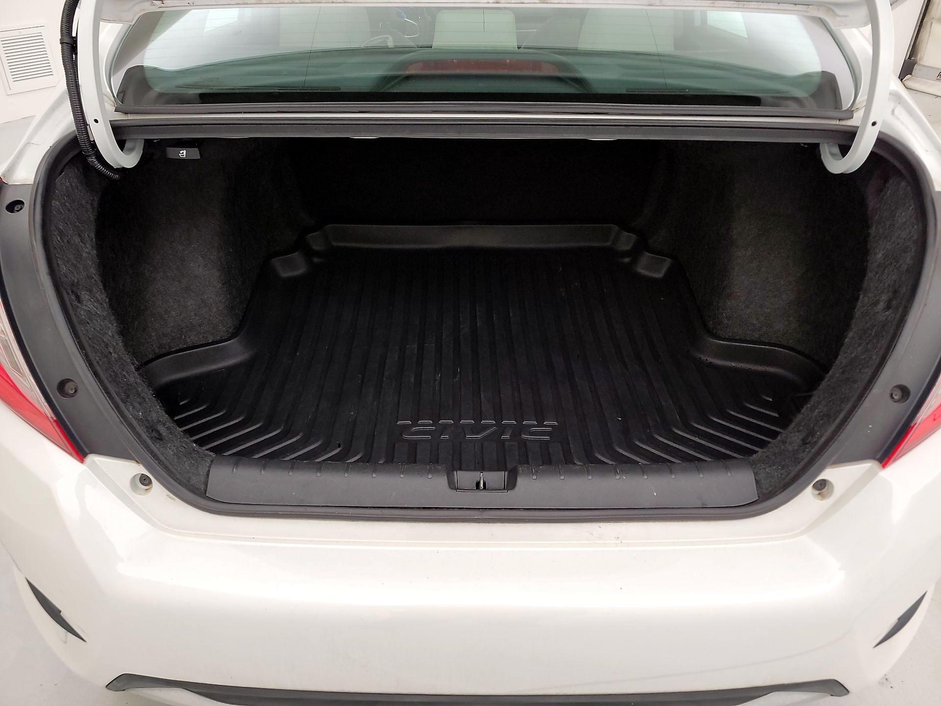 Thumbnail: 2019 Honda Civic - 19