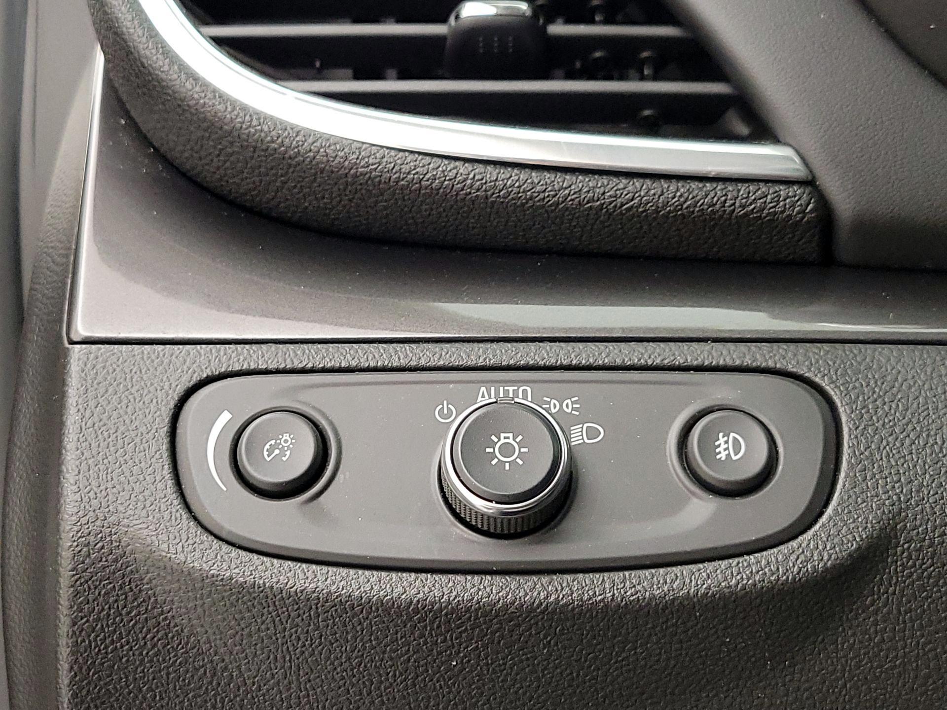 Thumbnail: 2018 Buick Encore - 13