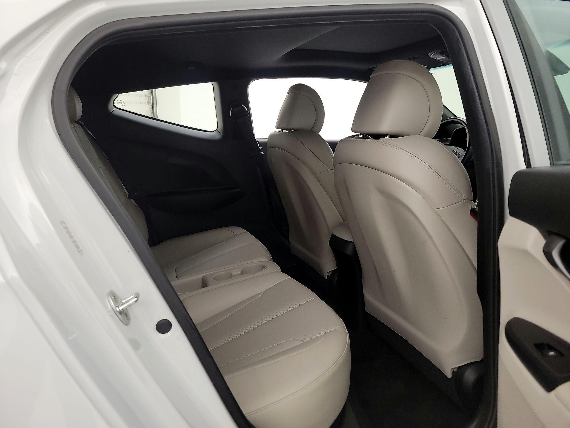 Thumbnail: 2020 Hyundai Veloster - 19