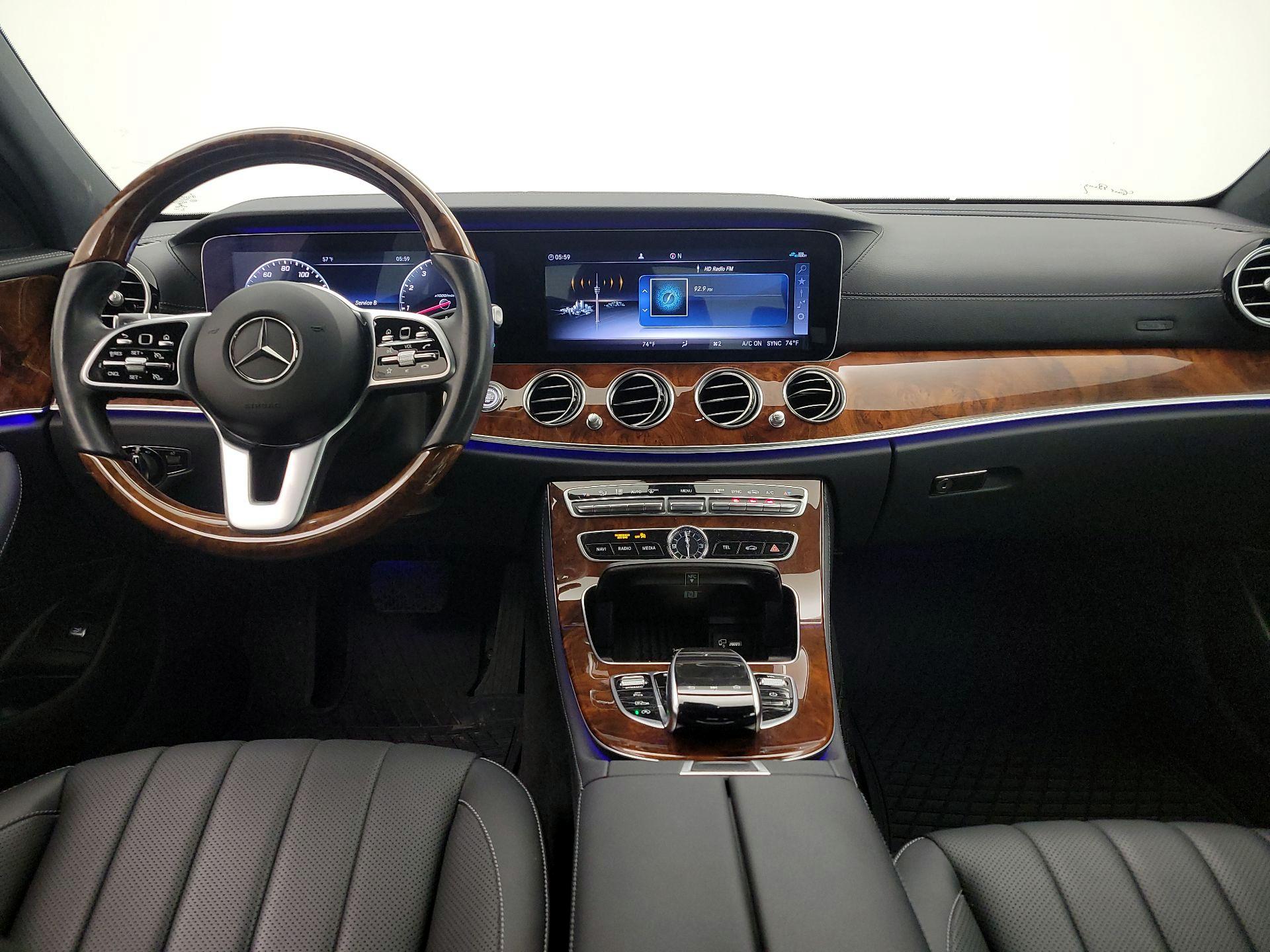 Thumbnail: 2019 Mercedes-Benz E-Class - 9