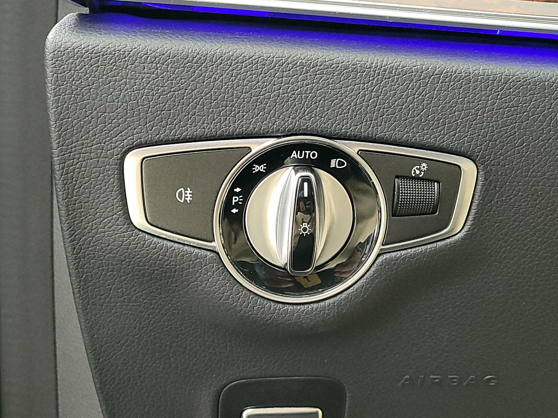 Thumbnail: 2019 Mercedes-Benz E-Class - 13