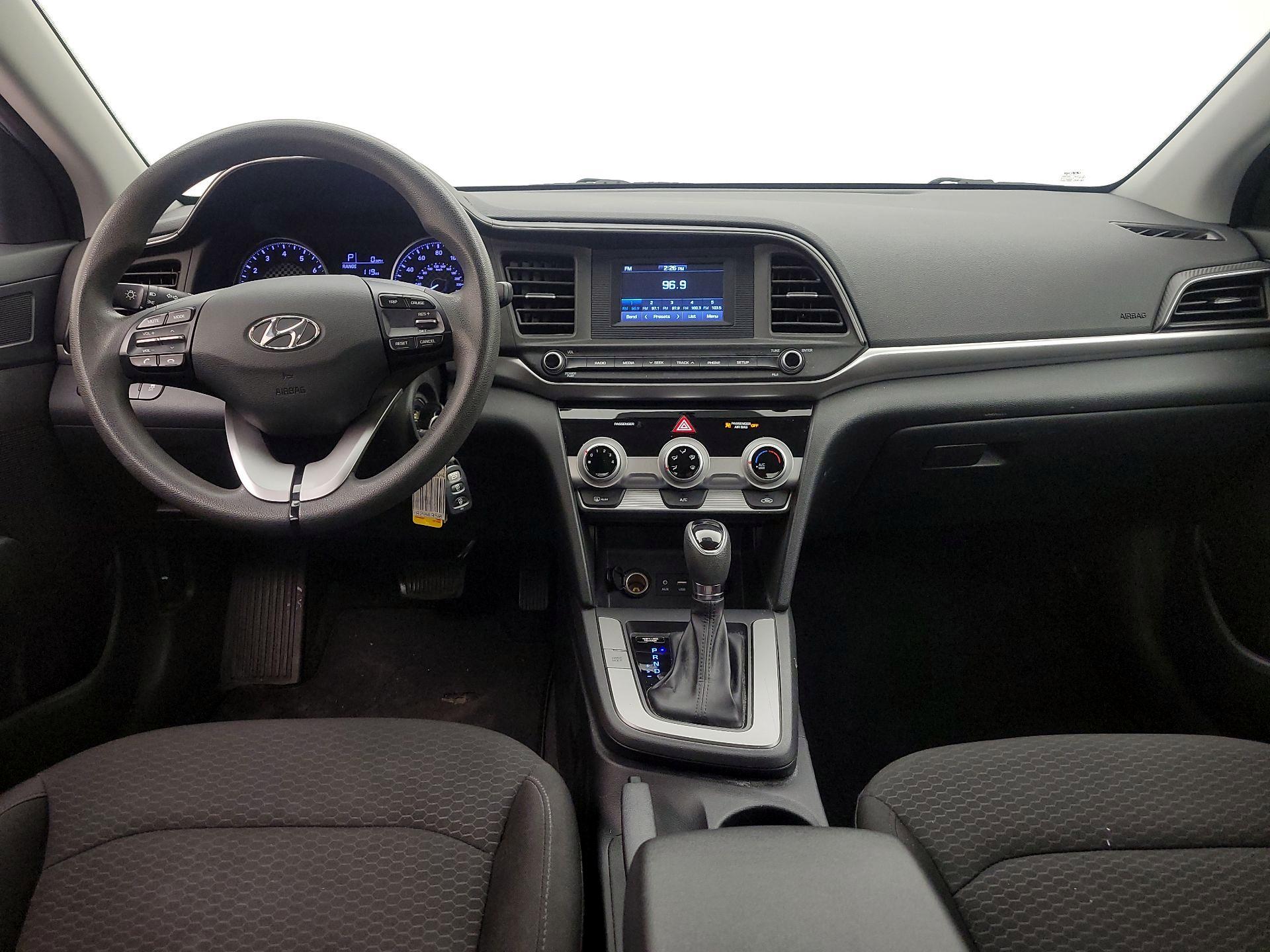 Thumbnail: 2019 Hyundai Elantra - 9