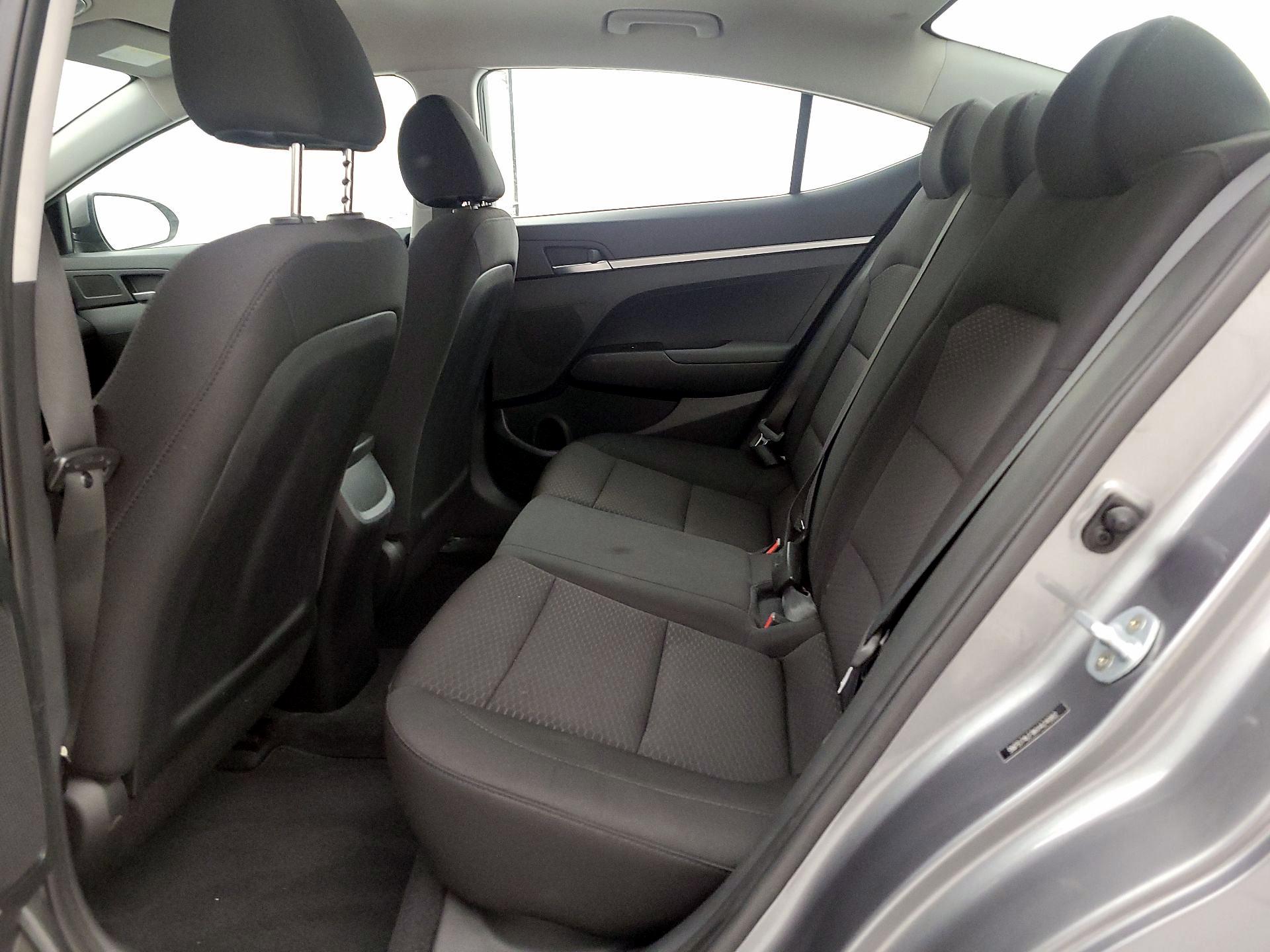 Thumbnail: 2019 Hyundai Elantra - 19