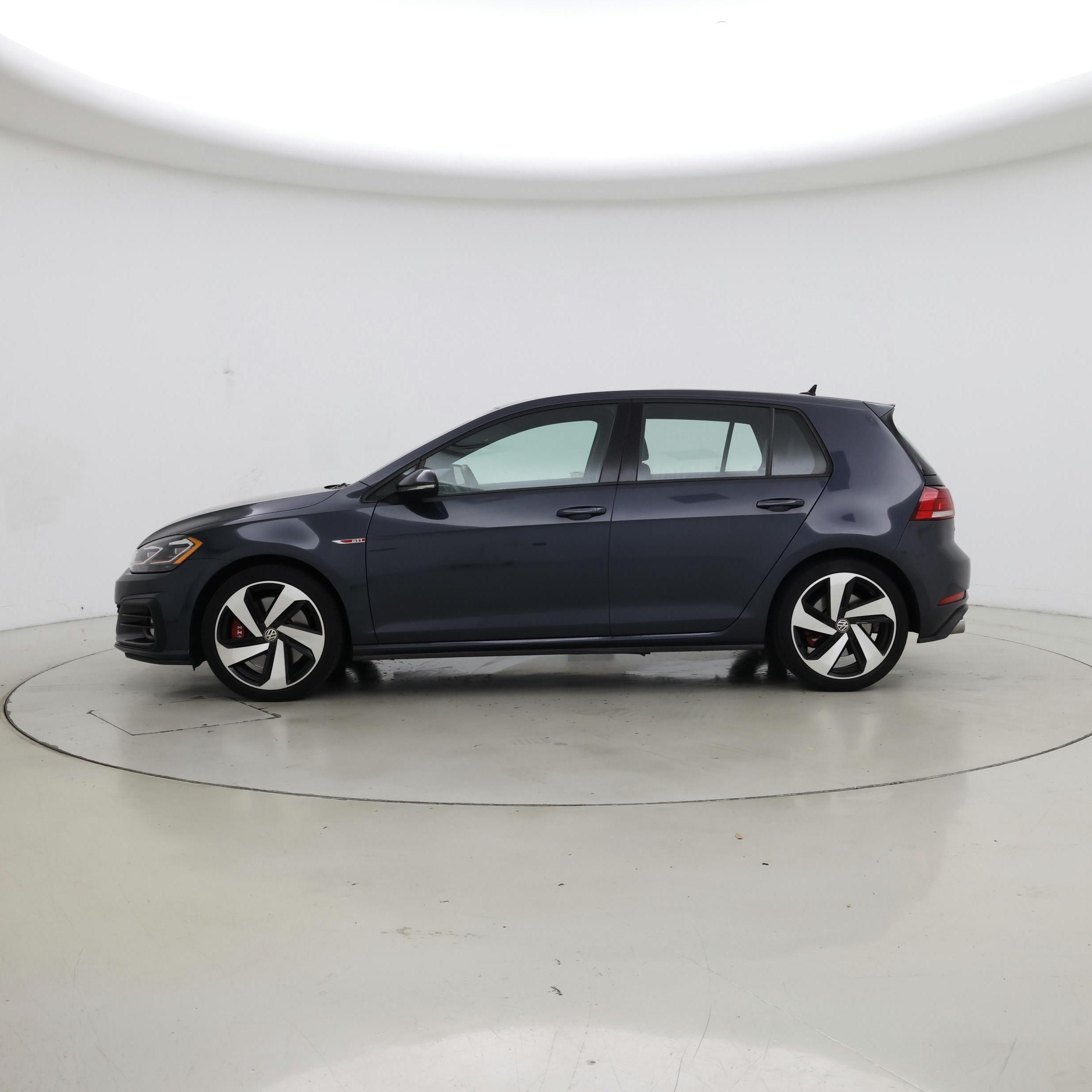 Thumbnail: 2020 Volkswagen Golf - 3