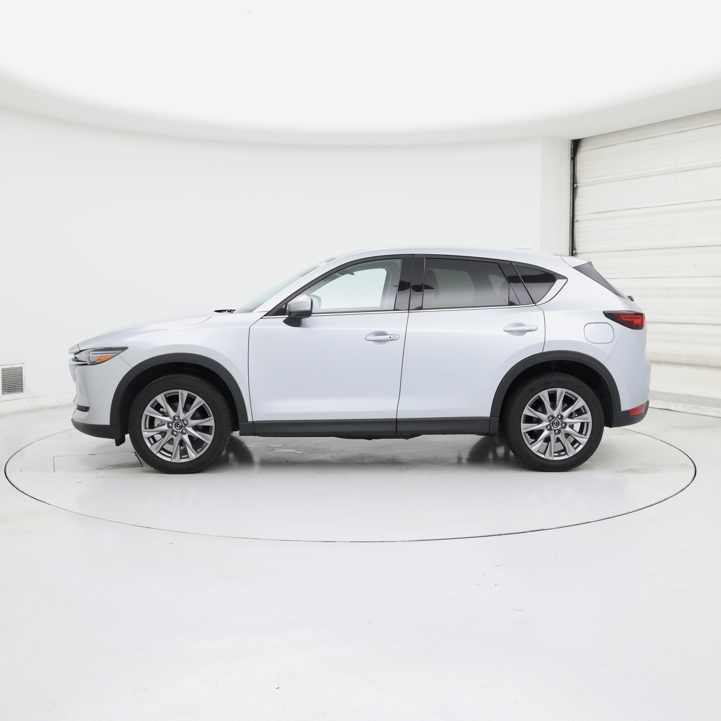 Thumbnail: 2019 Mazda CX-5 - 3