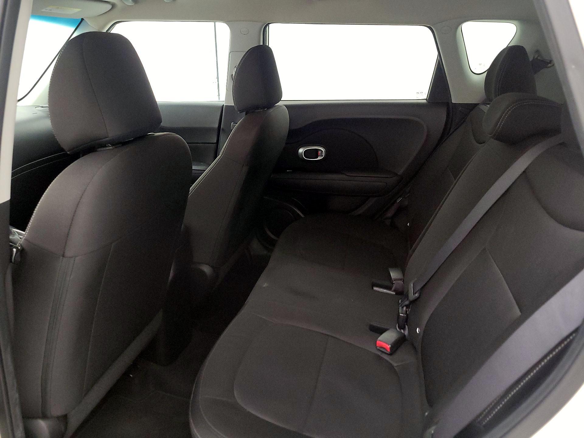 Thumbnail: 2018 Kia Soul - 18