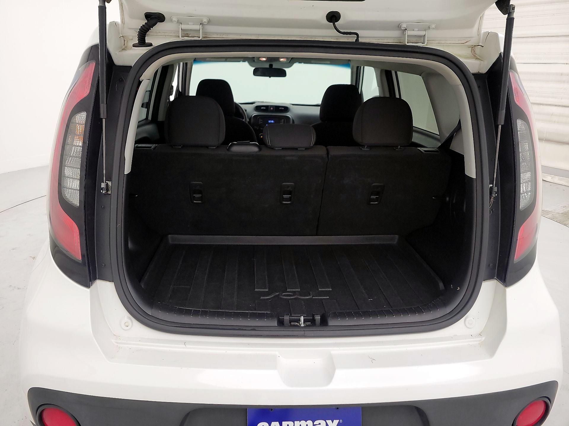 Thumbnail: 2018 Kia Soul - 19