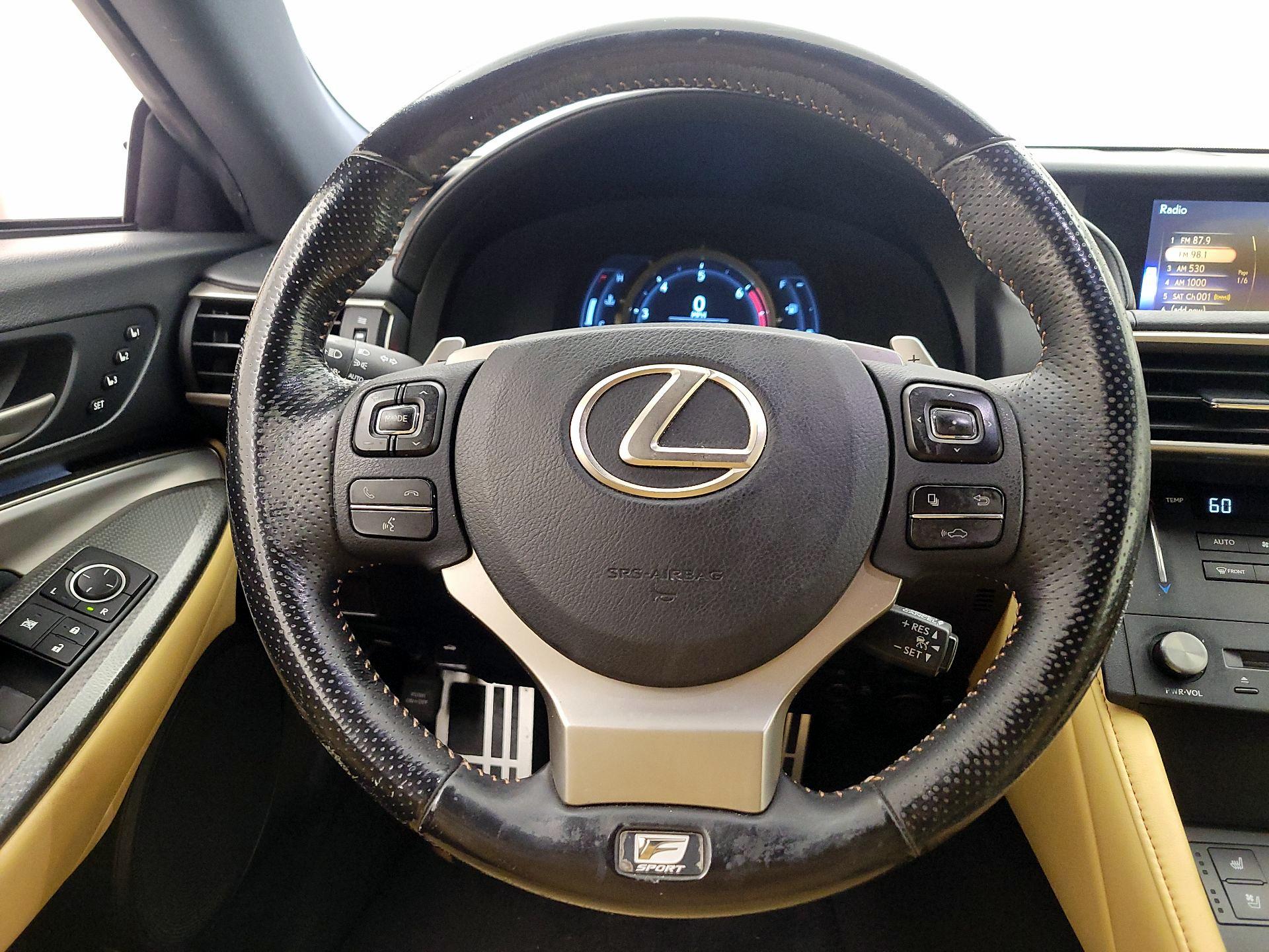 Thumbnail: 2017 Lexus RC - 10