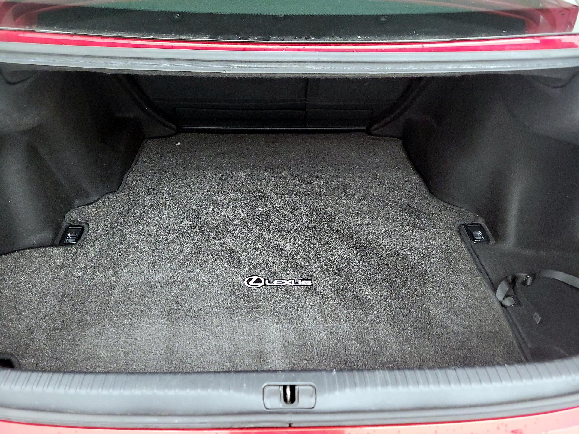 Thumbnail: 2017 Lexus RC - 20