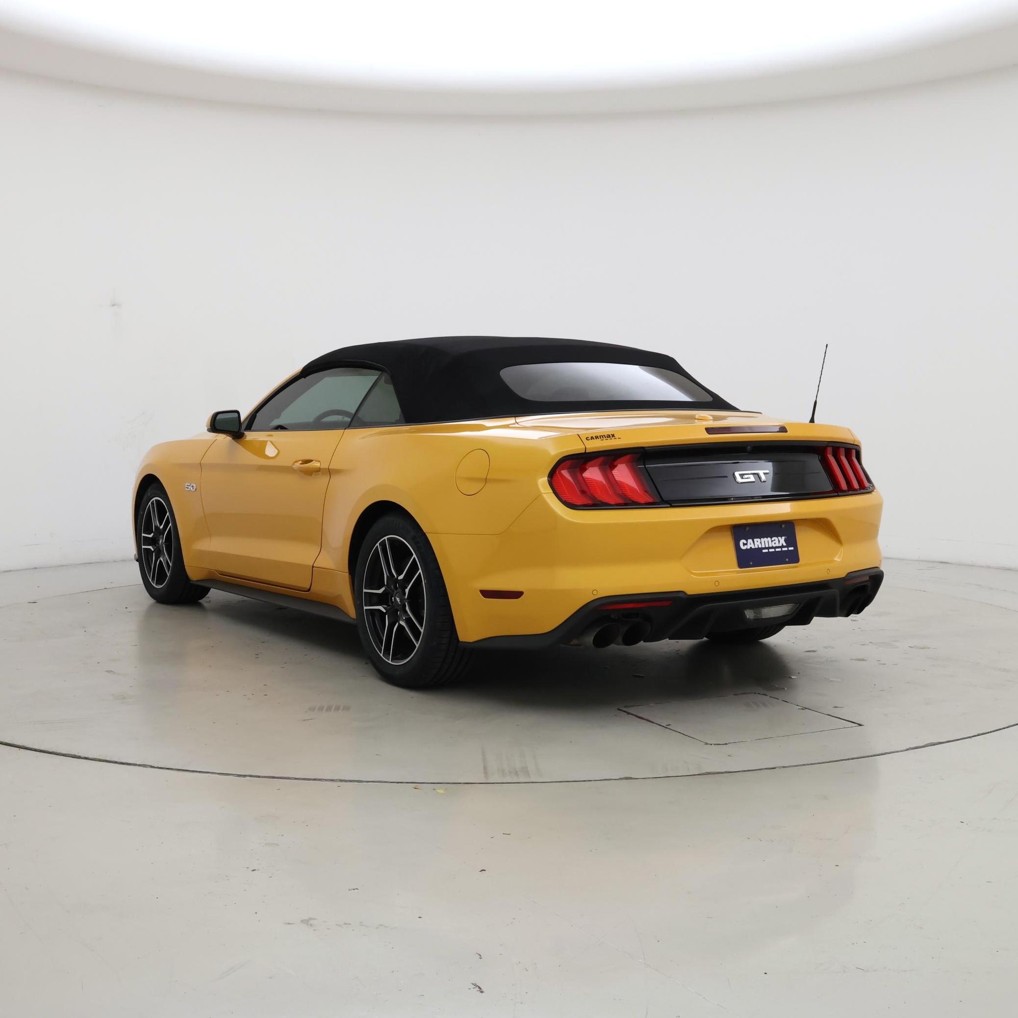 Thumbnail: 2022 Ford Mustang - 2