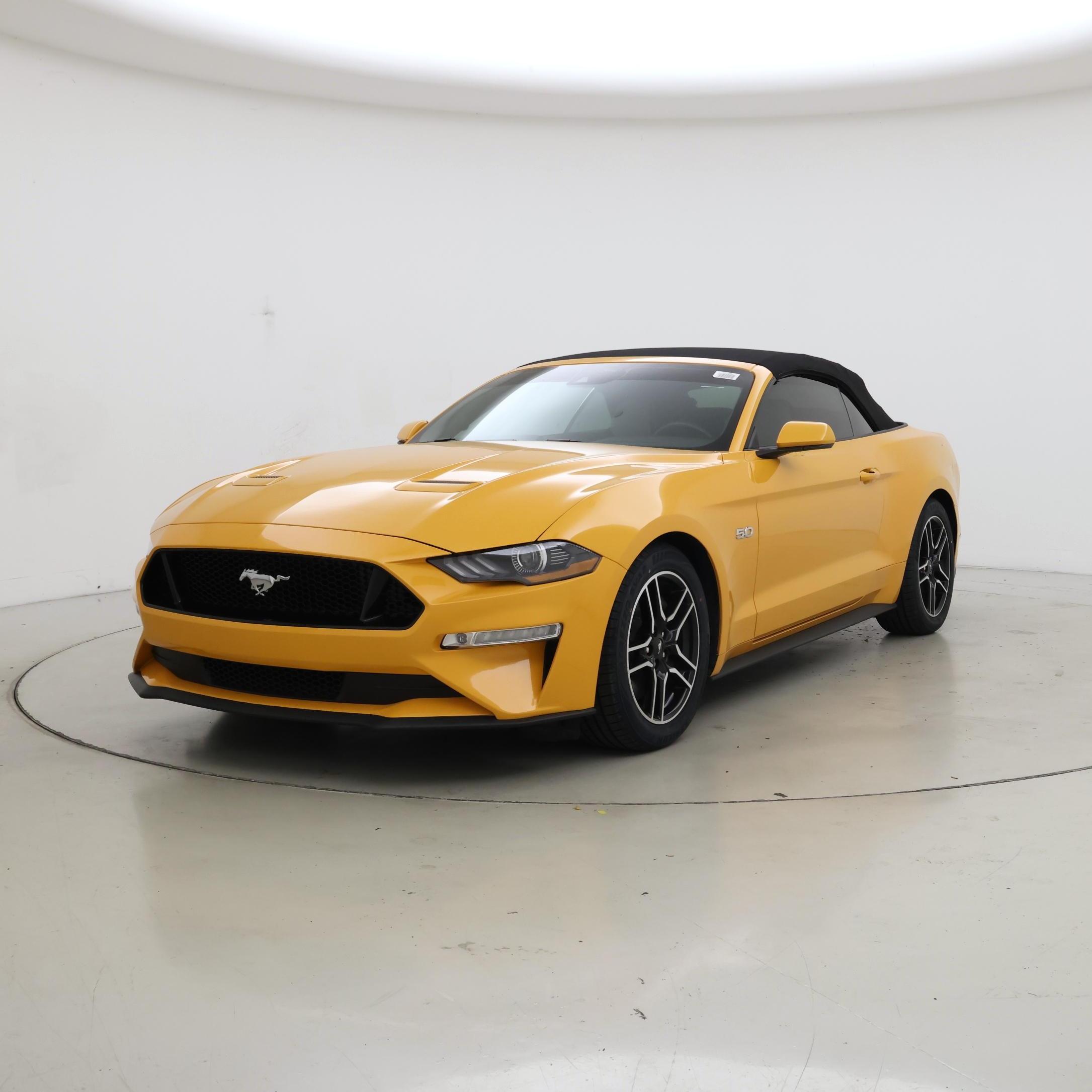 Thumbnail: 2022 Ford Mustang - 4