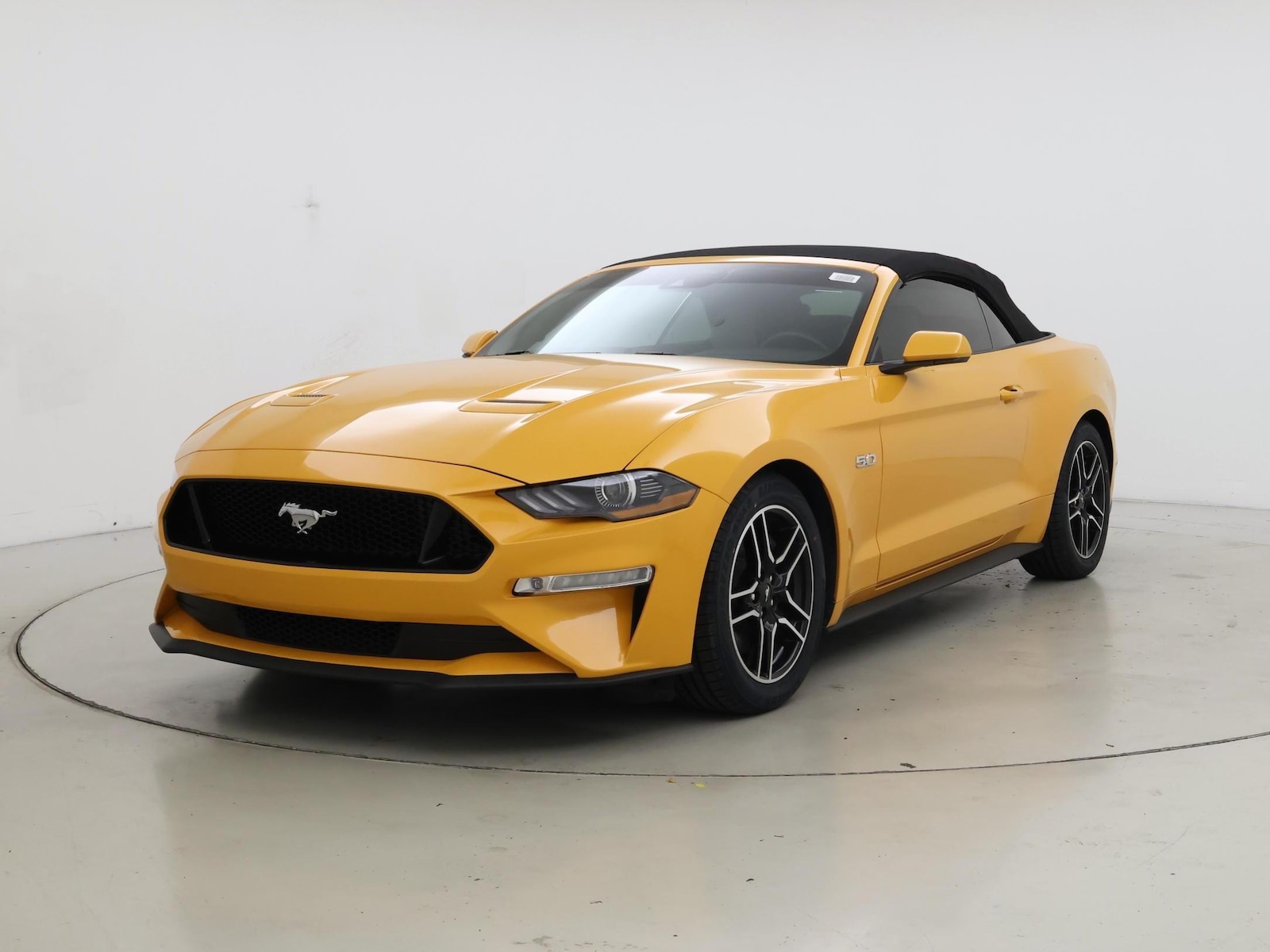 2022 Ford Mustang GT Premium - Photo 5