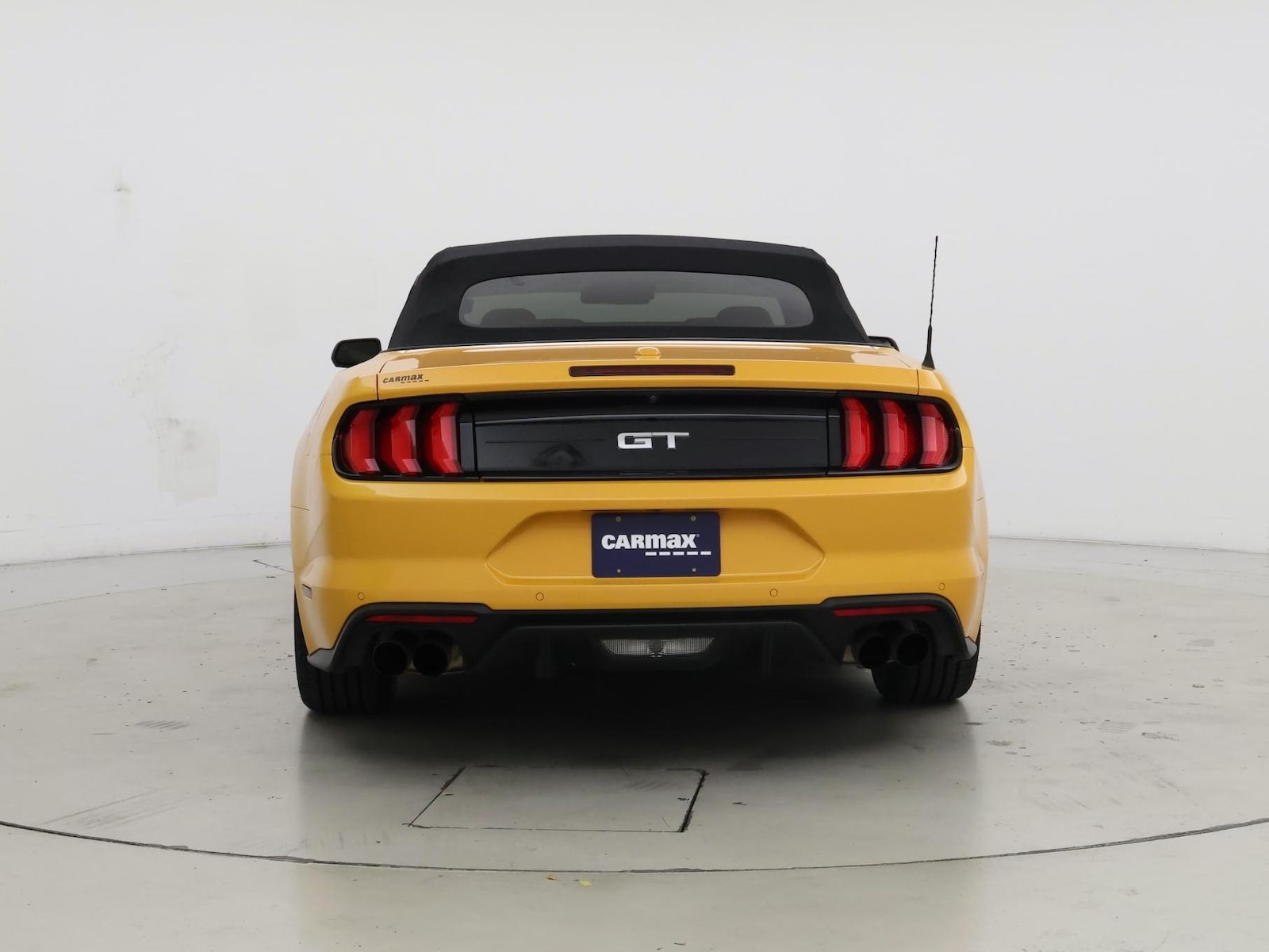 2022 Ford Mustang GT Premium - Photo 7