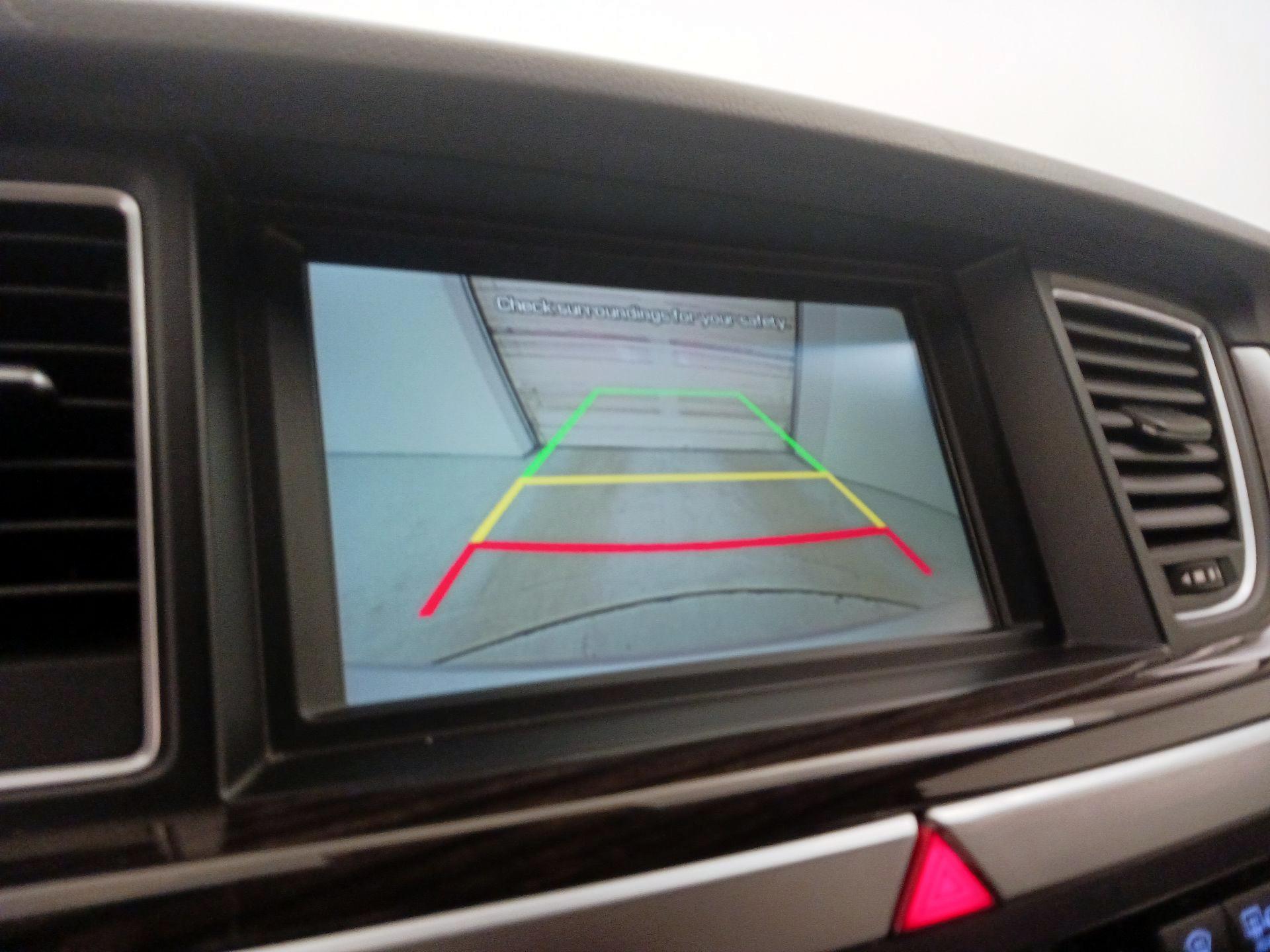 Thumbnail: 2017 Genesis G80 - 15