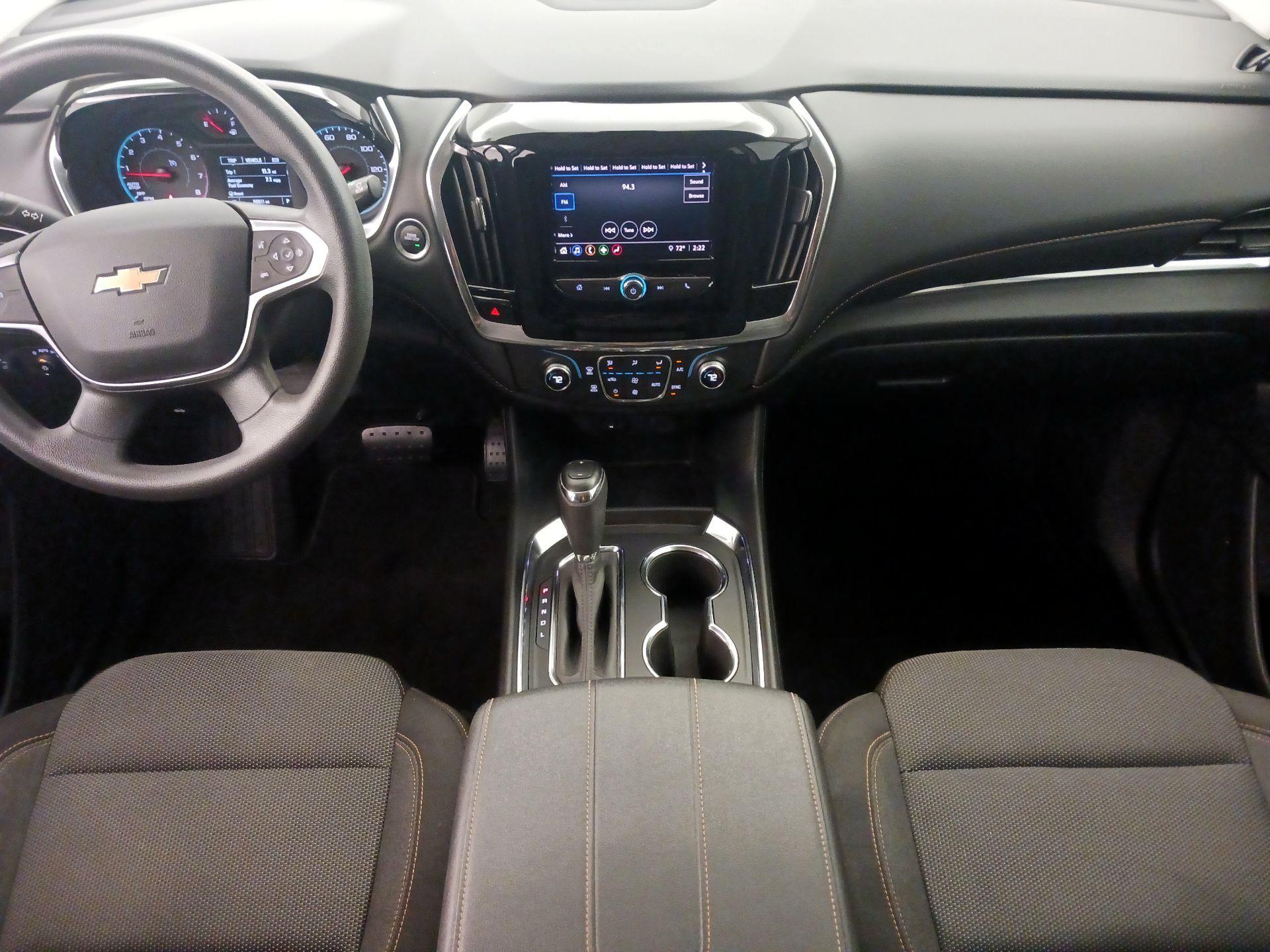 Thumbnail: 2020 Chevrolet Traverse - 9