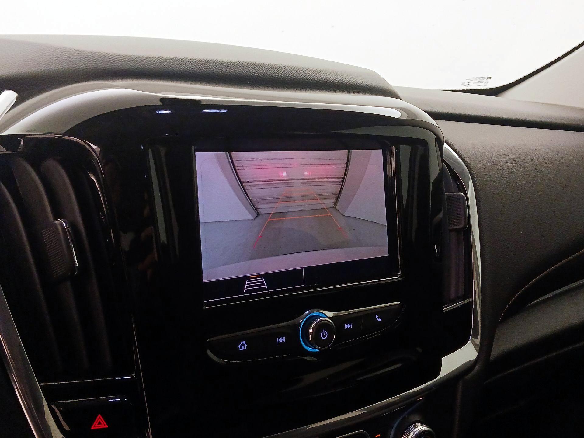 Thumbnail: 2020 Chevrolet Traverse - 14