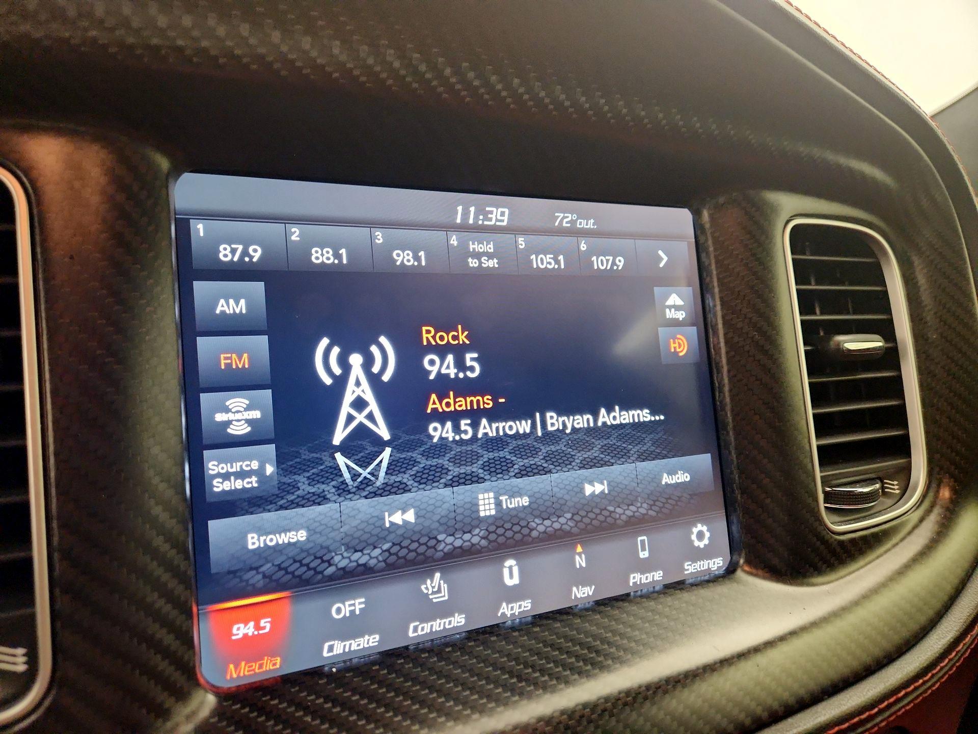 Thumbnail: 2021 Dodge Charger - 16