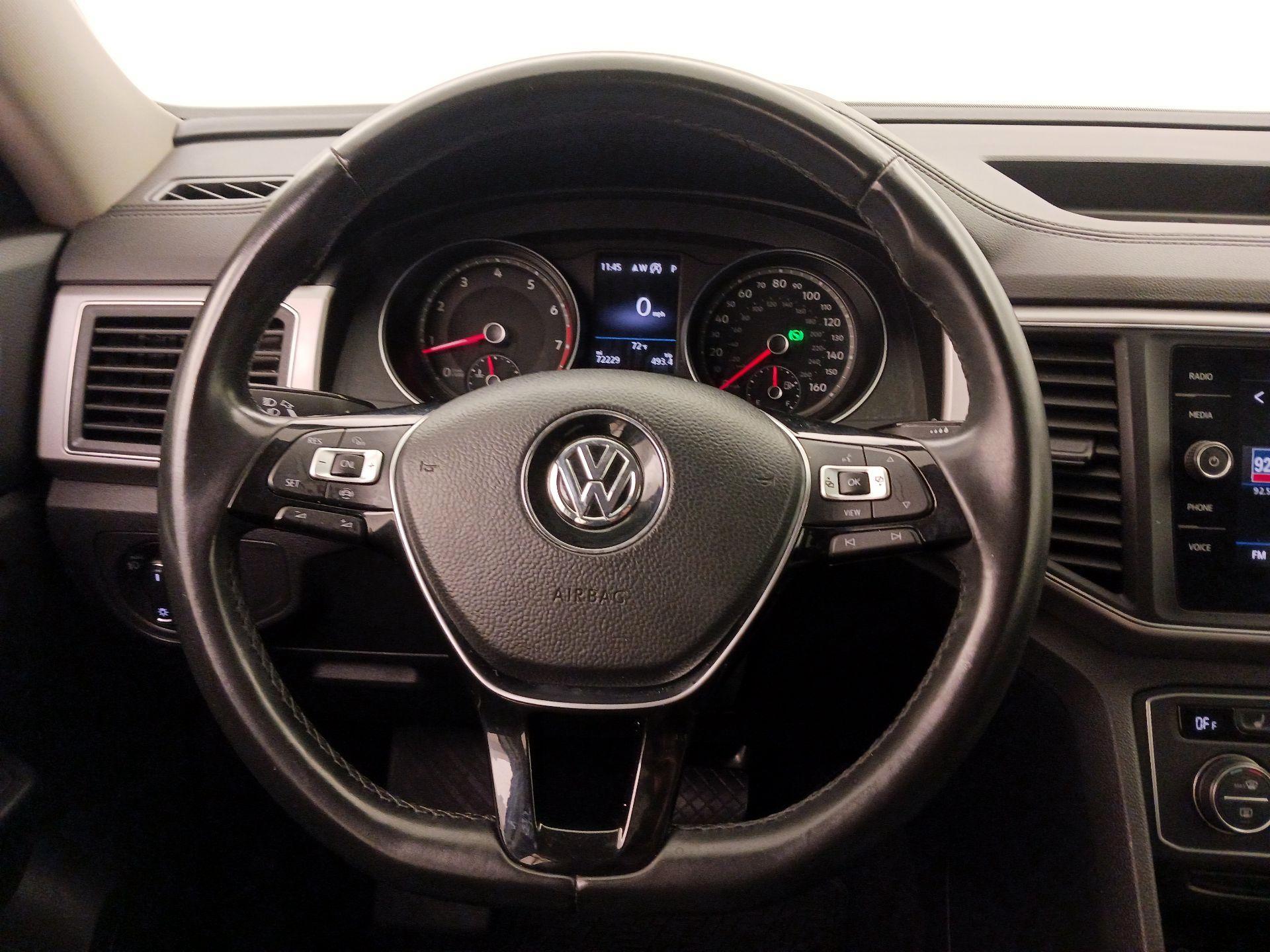 Thumbnail: 2019 Volkswagen Atlas - 10