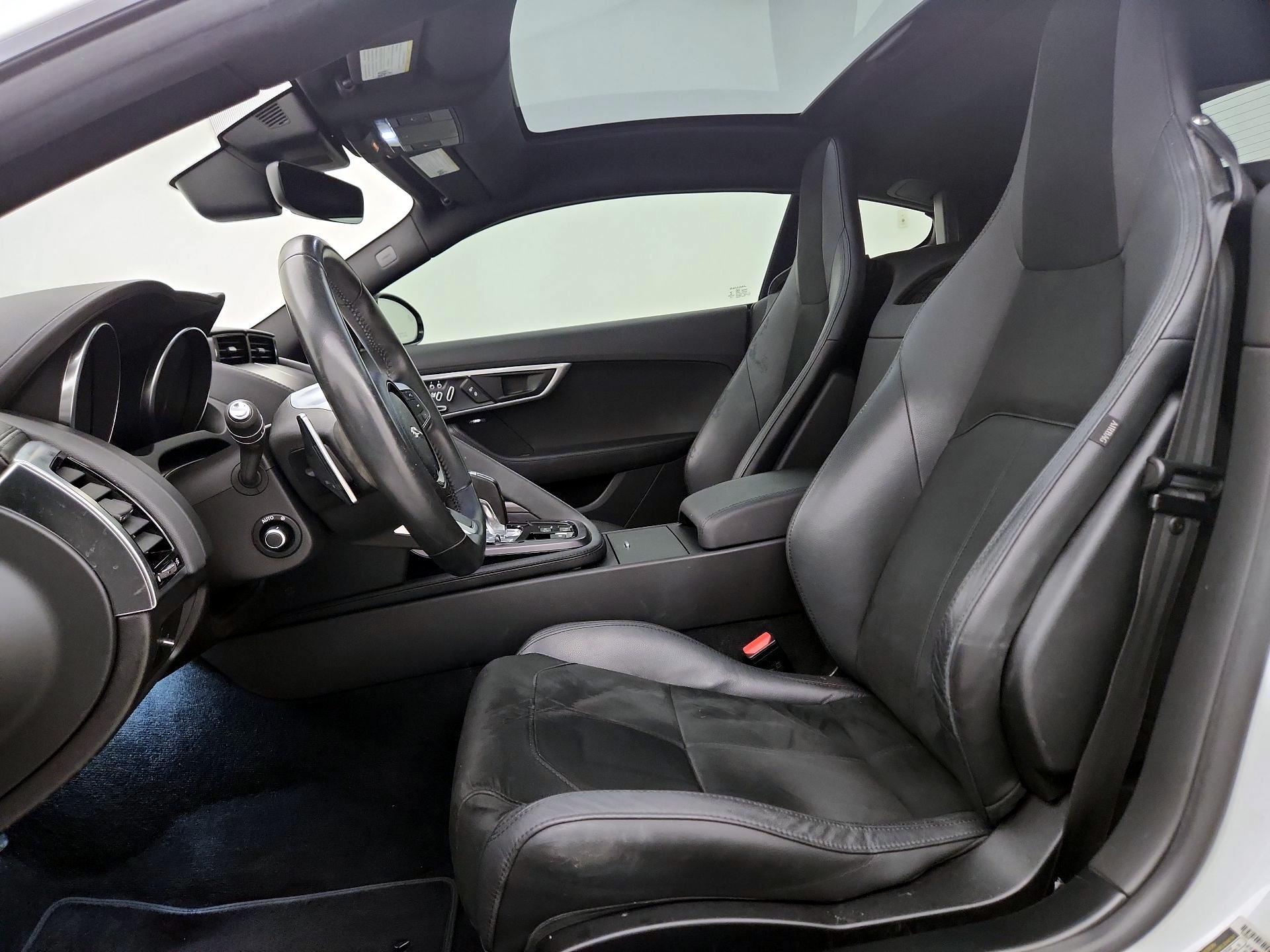 Thumbnail: 2020 Jaguar F-Type - 11