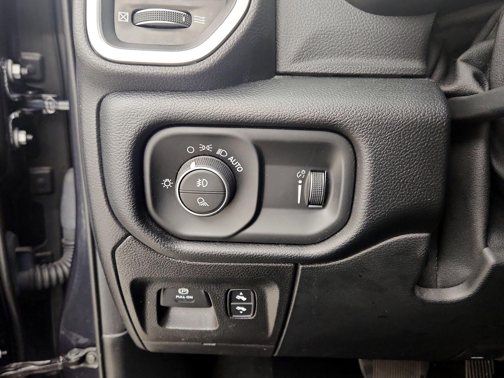 Thumbnail: 2020 RAM 1500 - 13