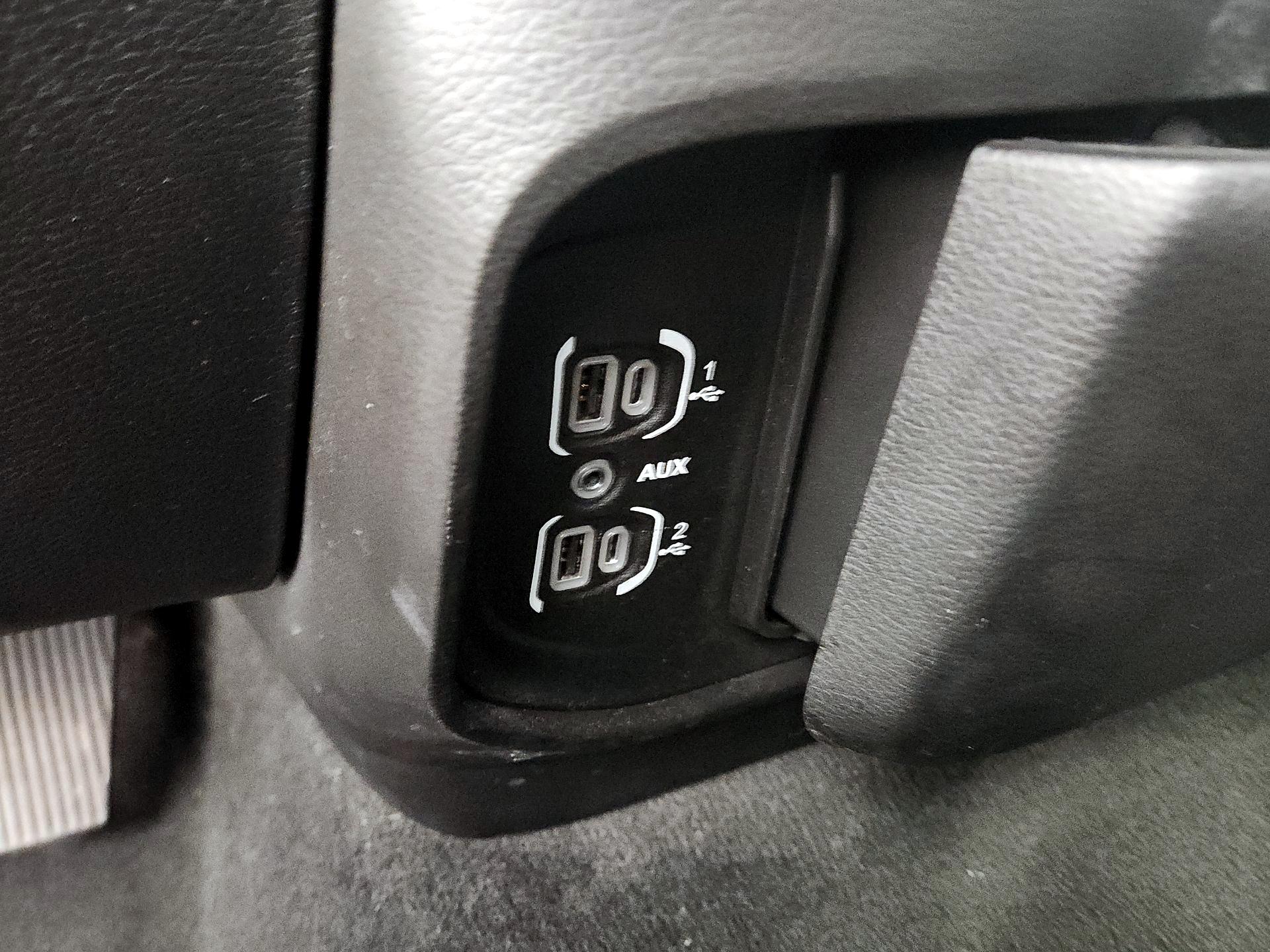 Thumbnail: 2020 RAM 1500 - 18