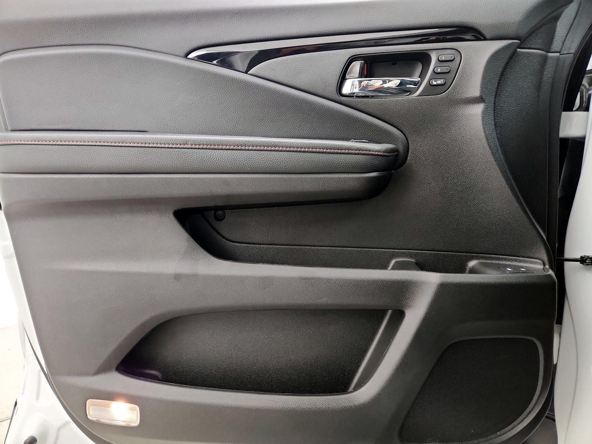 Thumbnail: 2022 Honda Pilot - 12