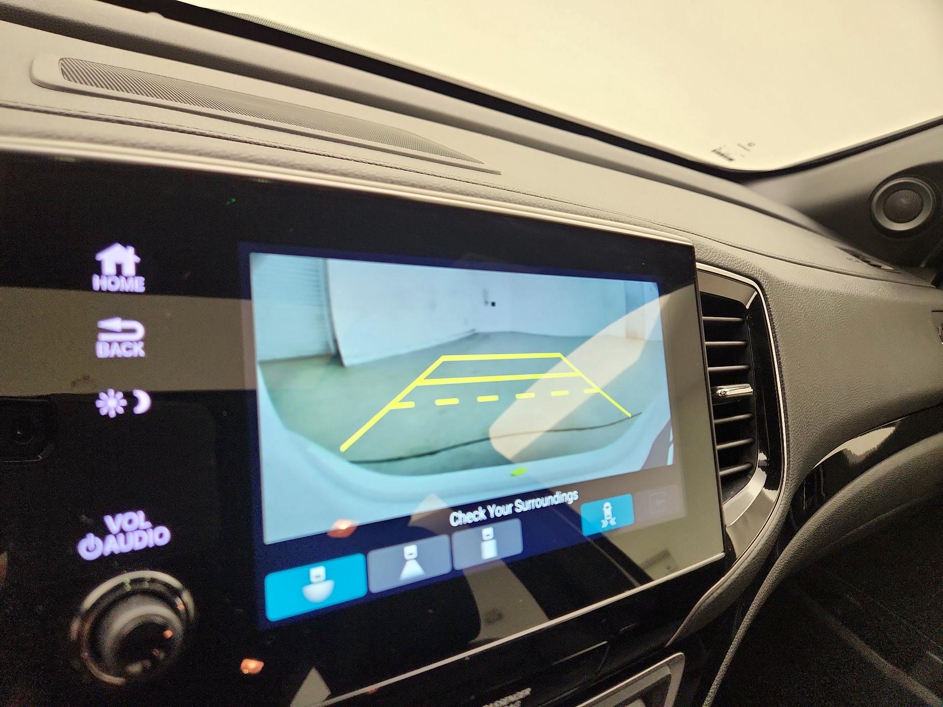 Thumbnail: 2022 Honda Pilot - 15