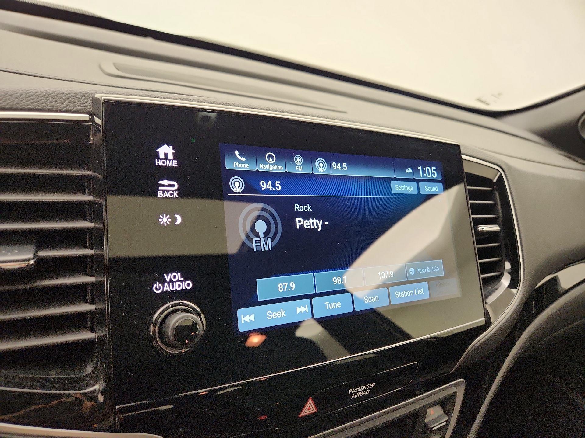 Thumbnail: 2022 Honda Pilot - 16