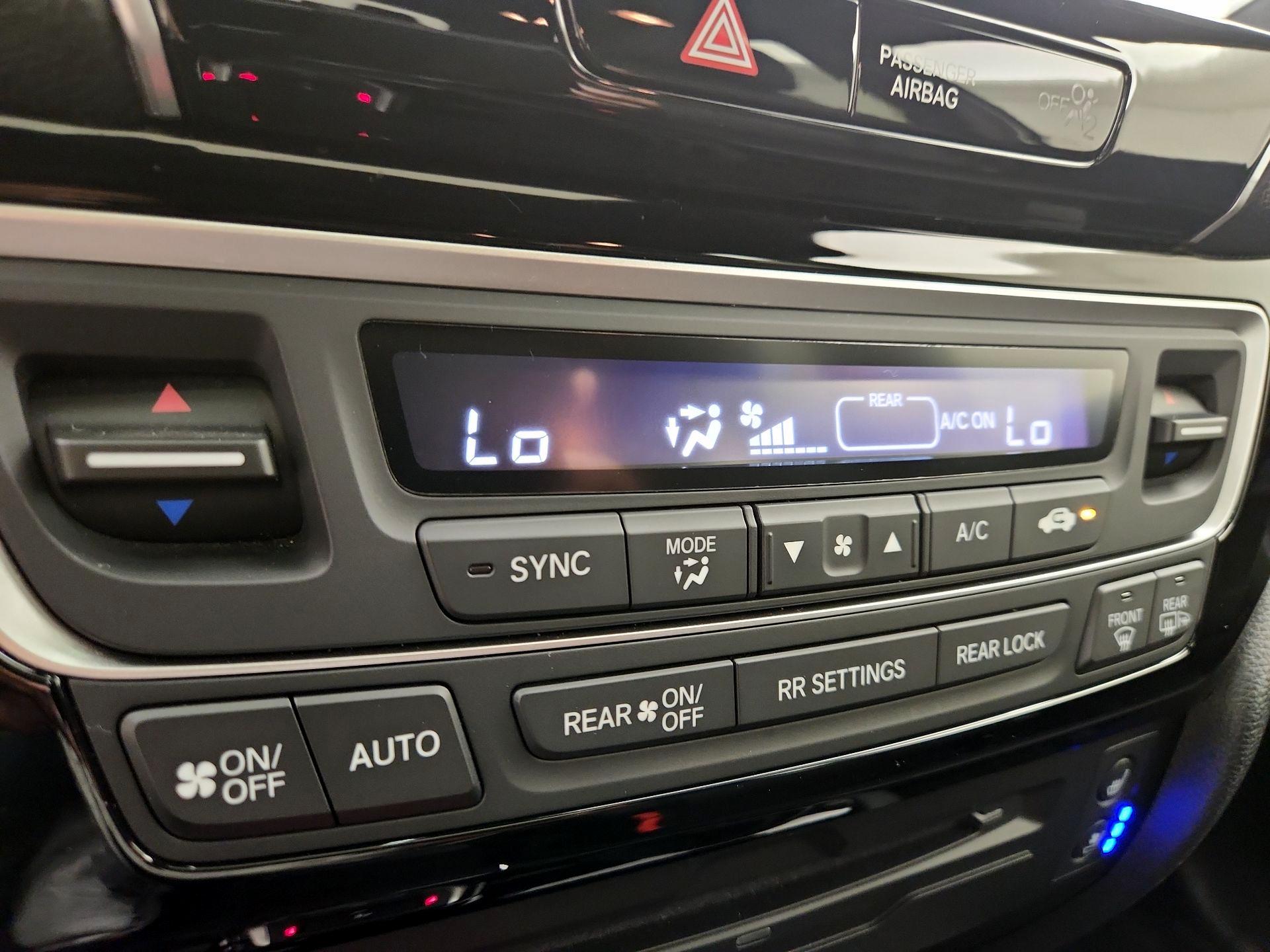 Thumbnail: 2022 Honda Pilot - 17