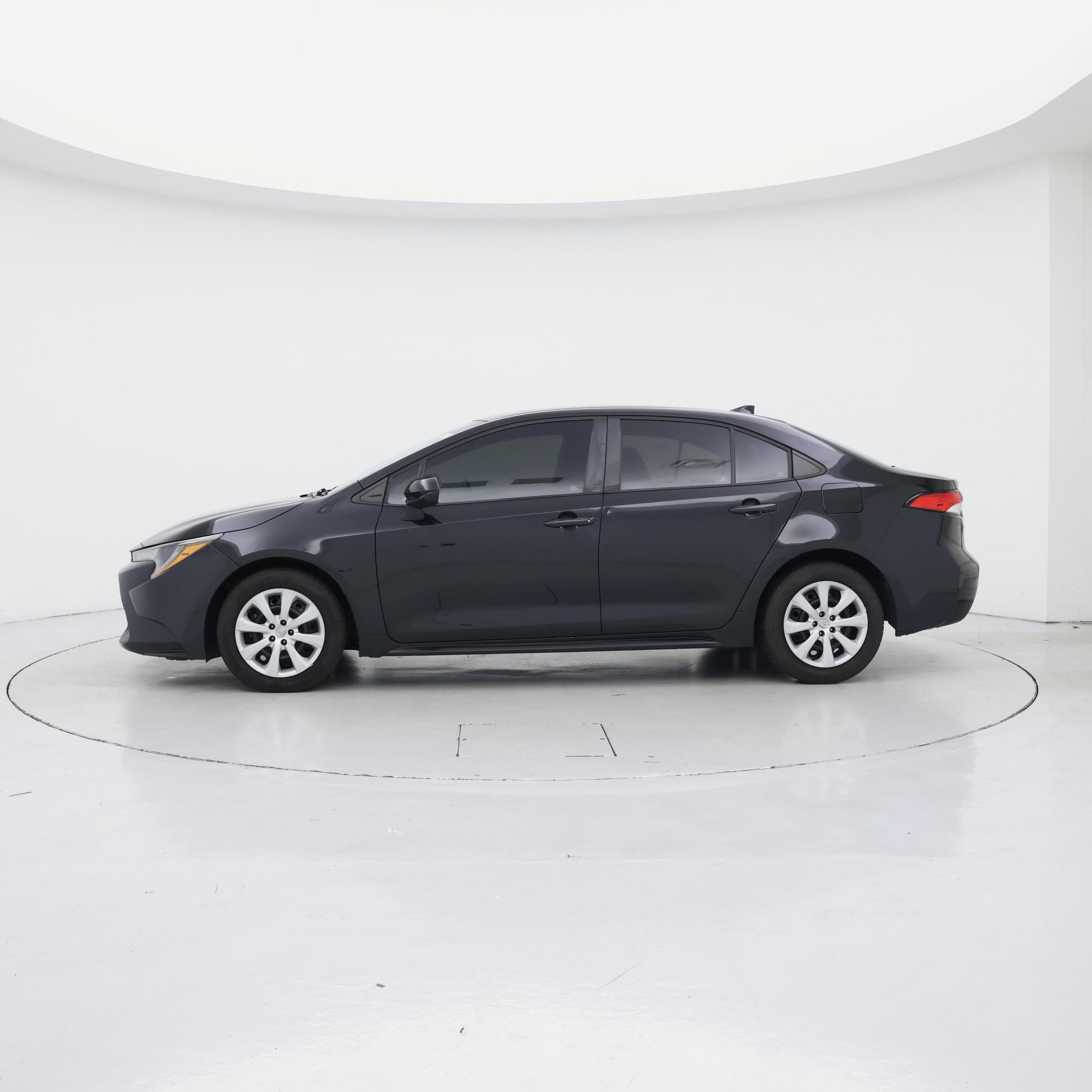 Thumbnail: 2020 Toyota Corolla - 3