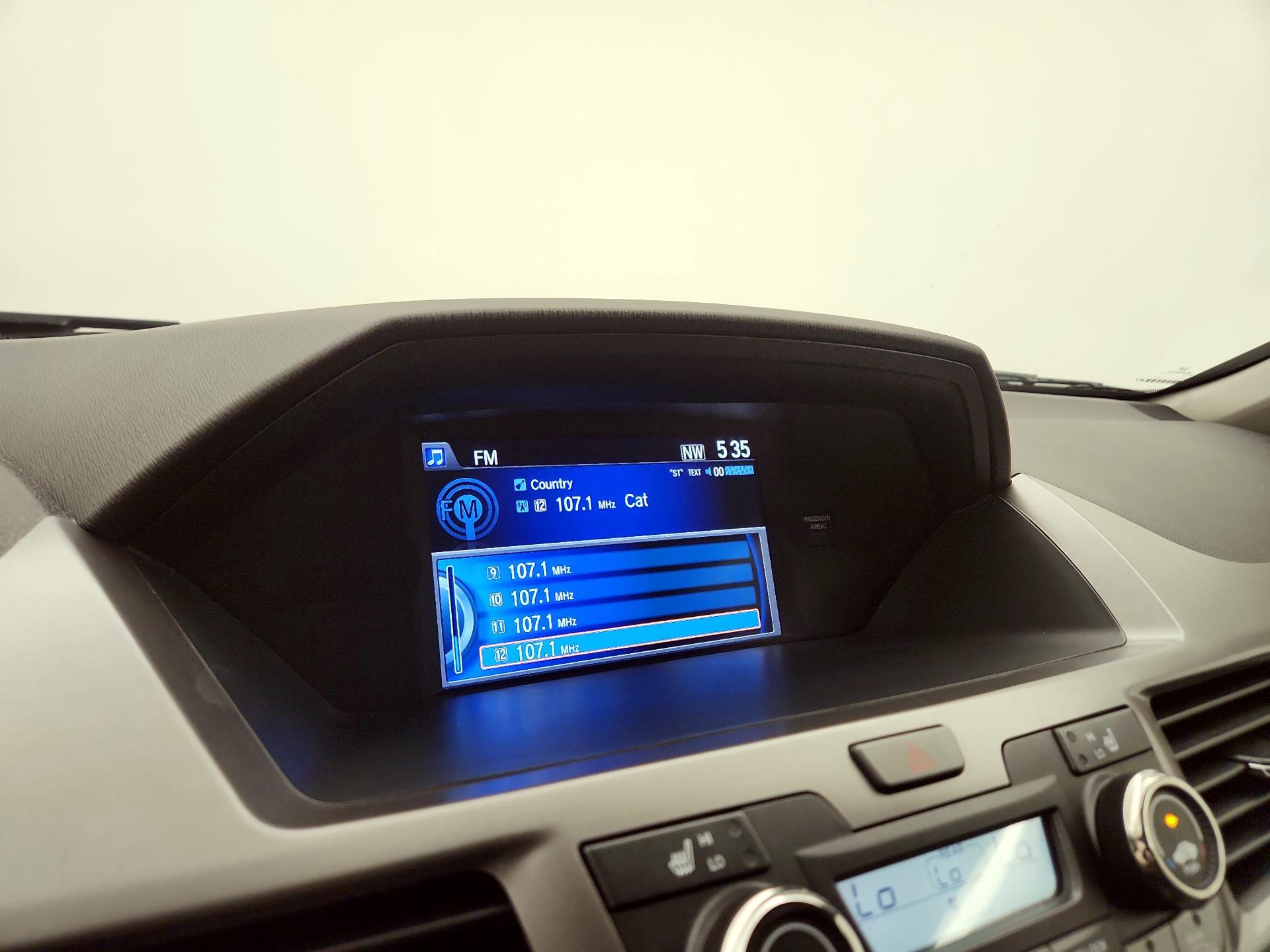 Thumbnail: 2016 Honda Odyssey - 15