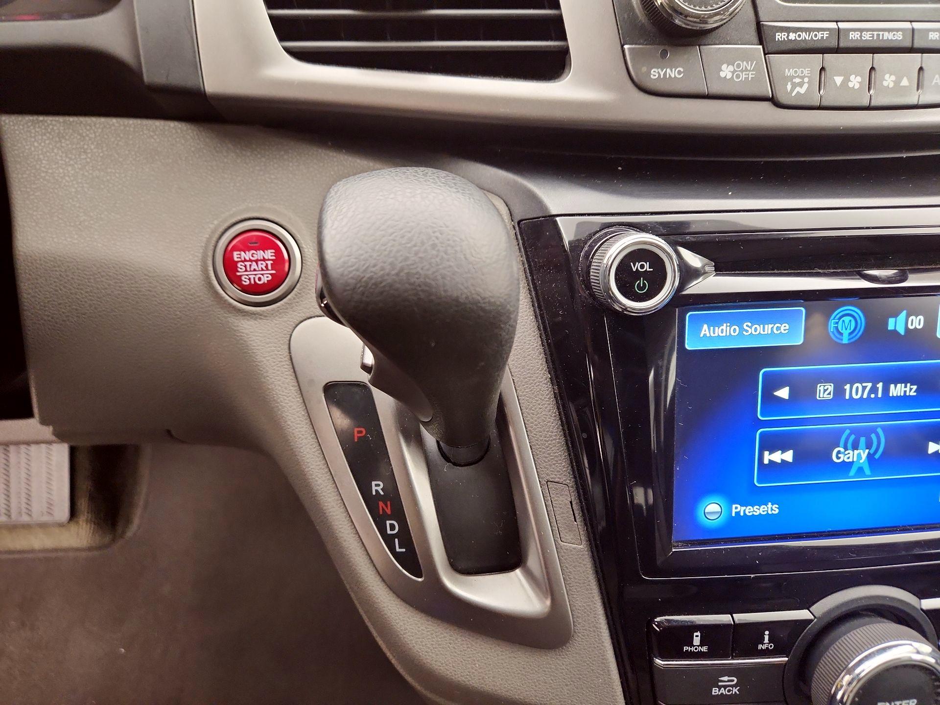 Thumbnail: 2016 Honda Odyssey - 17