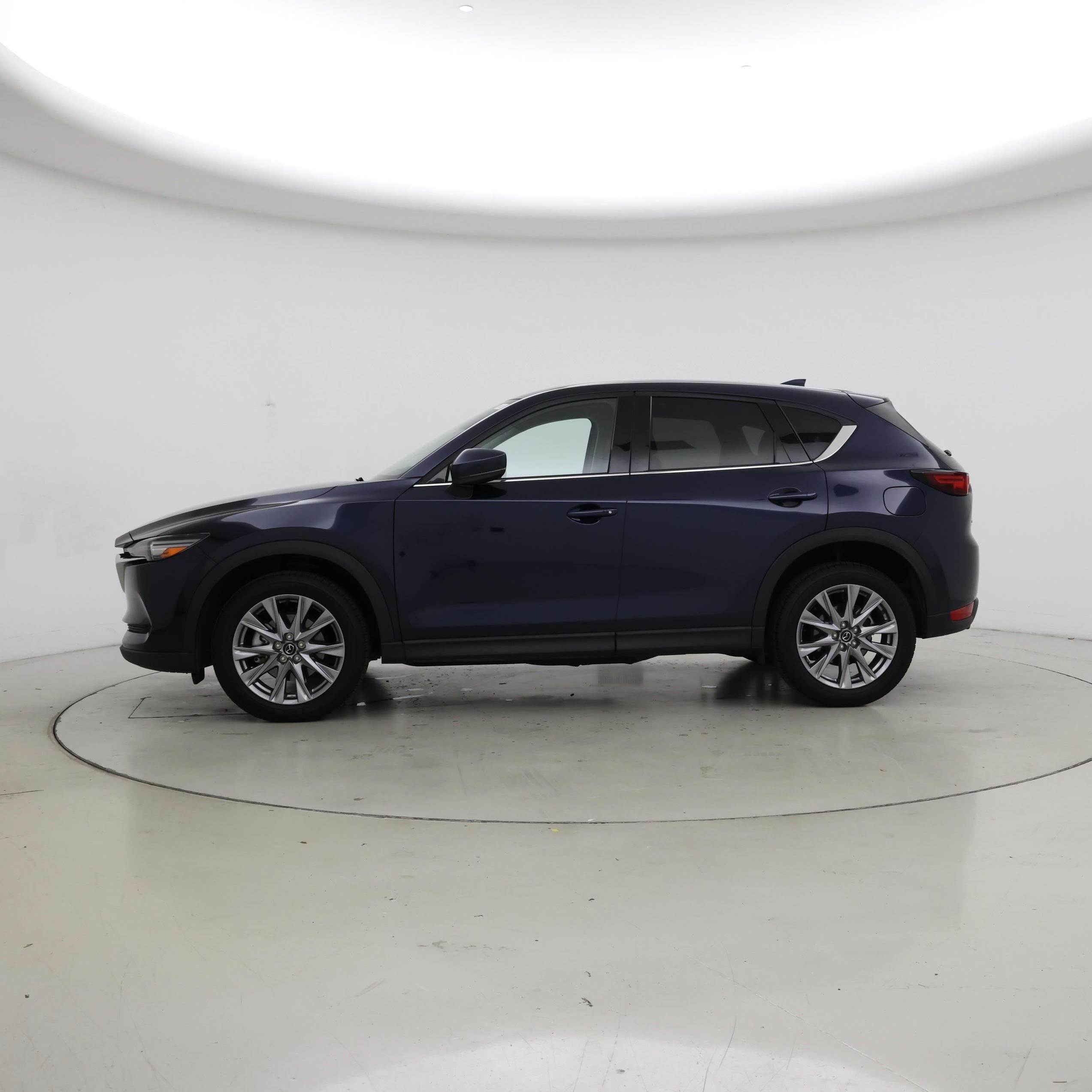 Thumbnail: 2021 Mazda CX-5 - 3