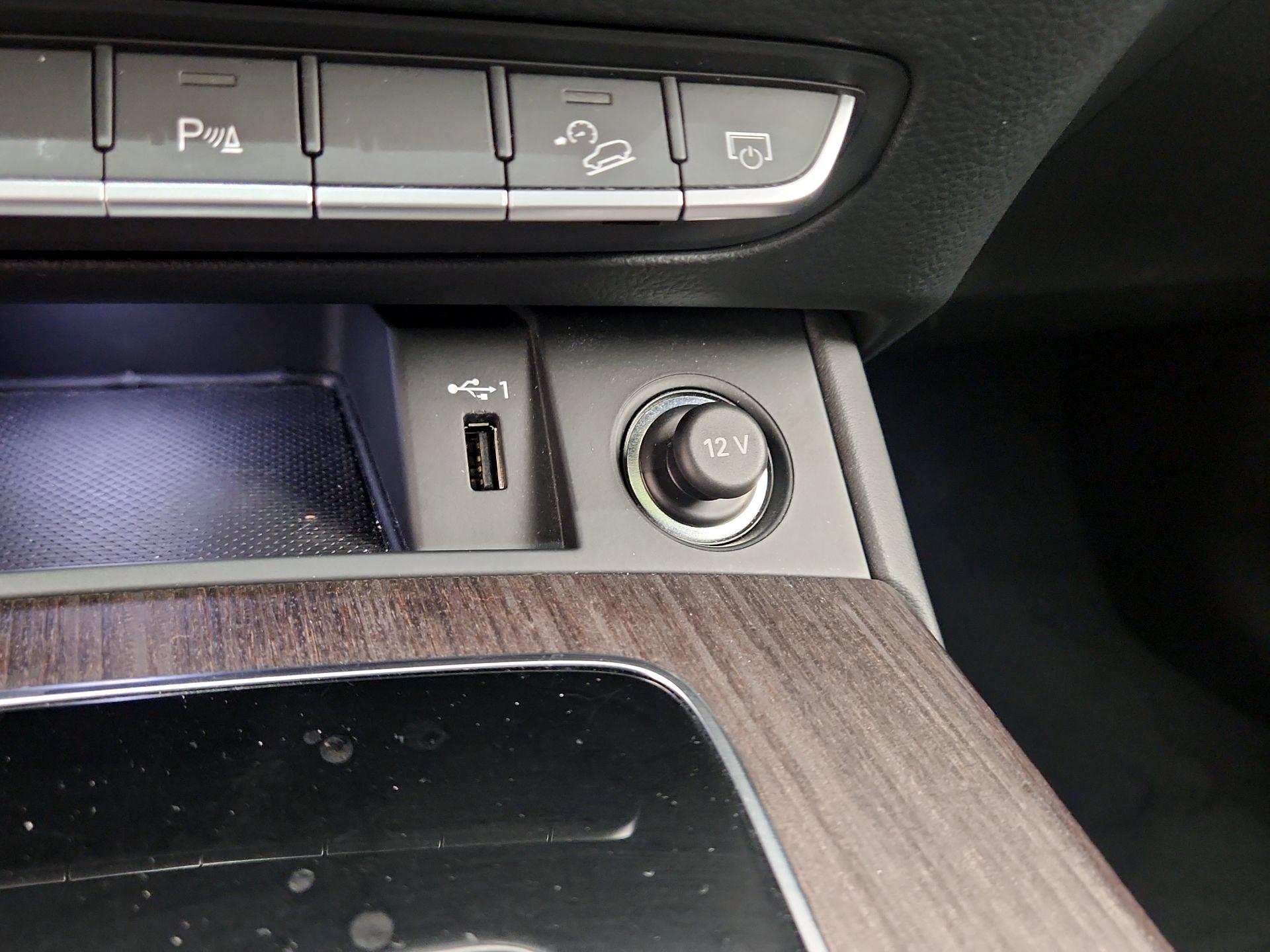 Thumbnail: 2021 Audi Q5 - 18