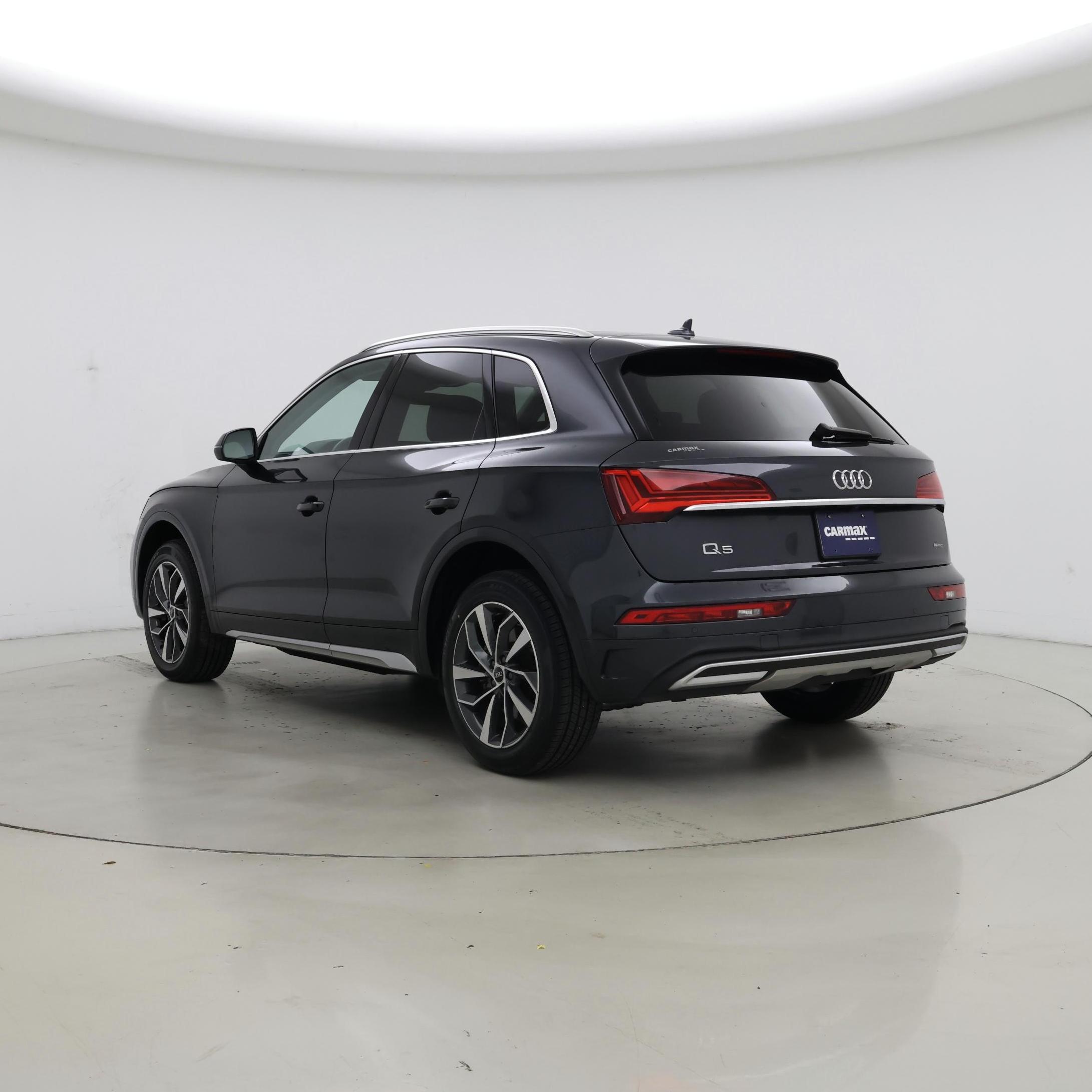 Thumbnail: 2021 Audi Q5 - 2