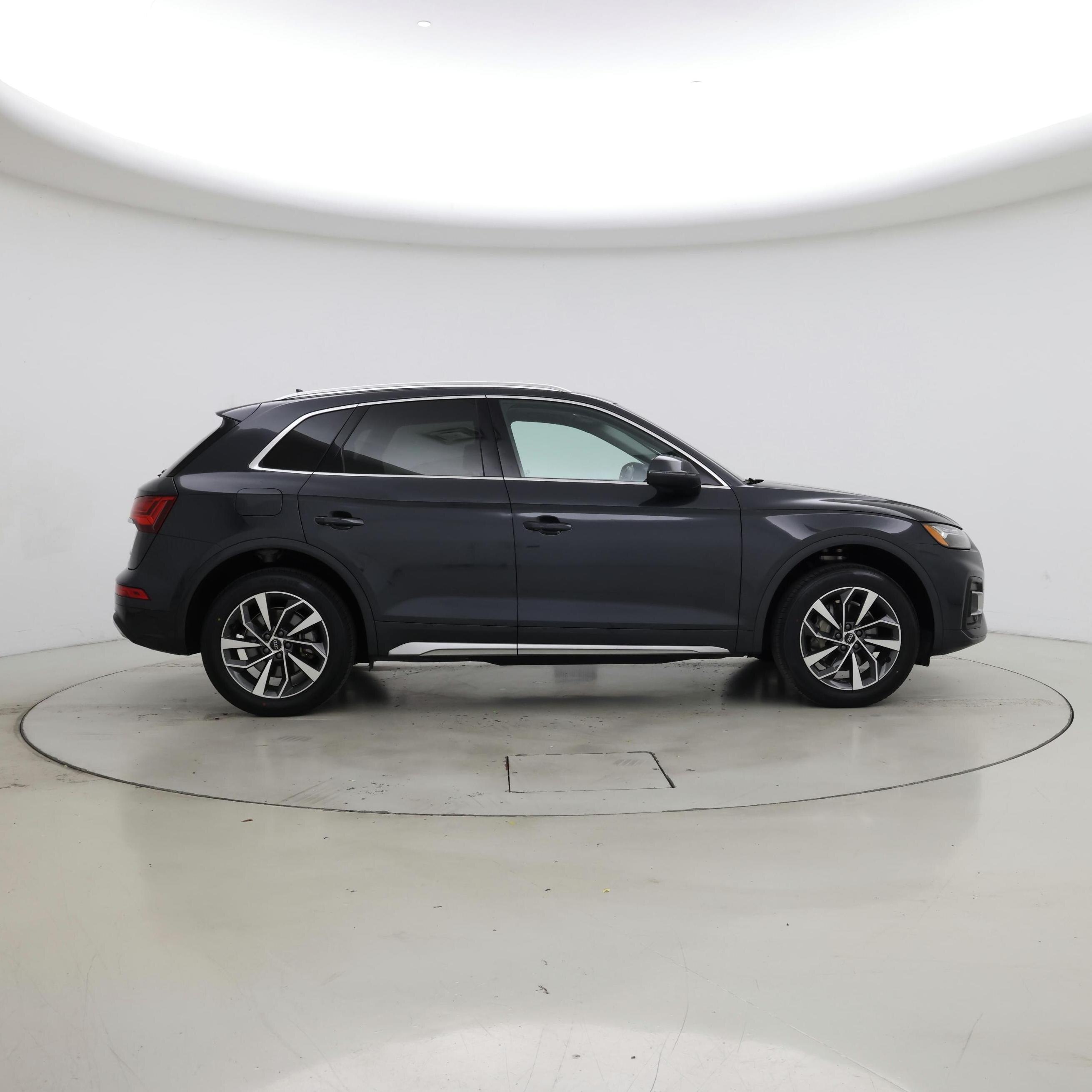 Thumbnail: 2021 Audi Q5 - 7