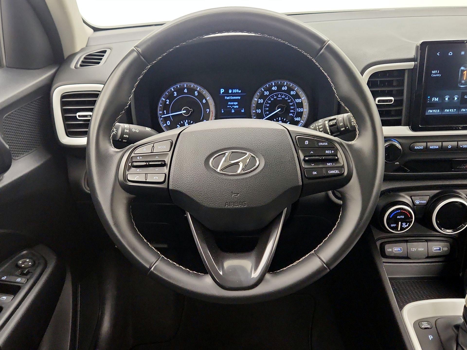 Thumbnail: 2022 Hyundai Venue - 10