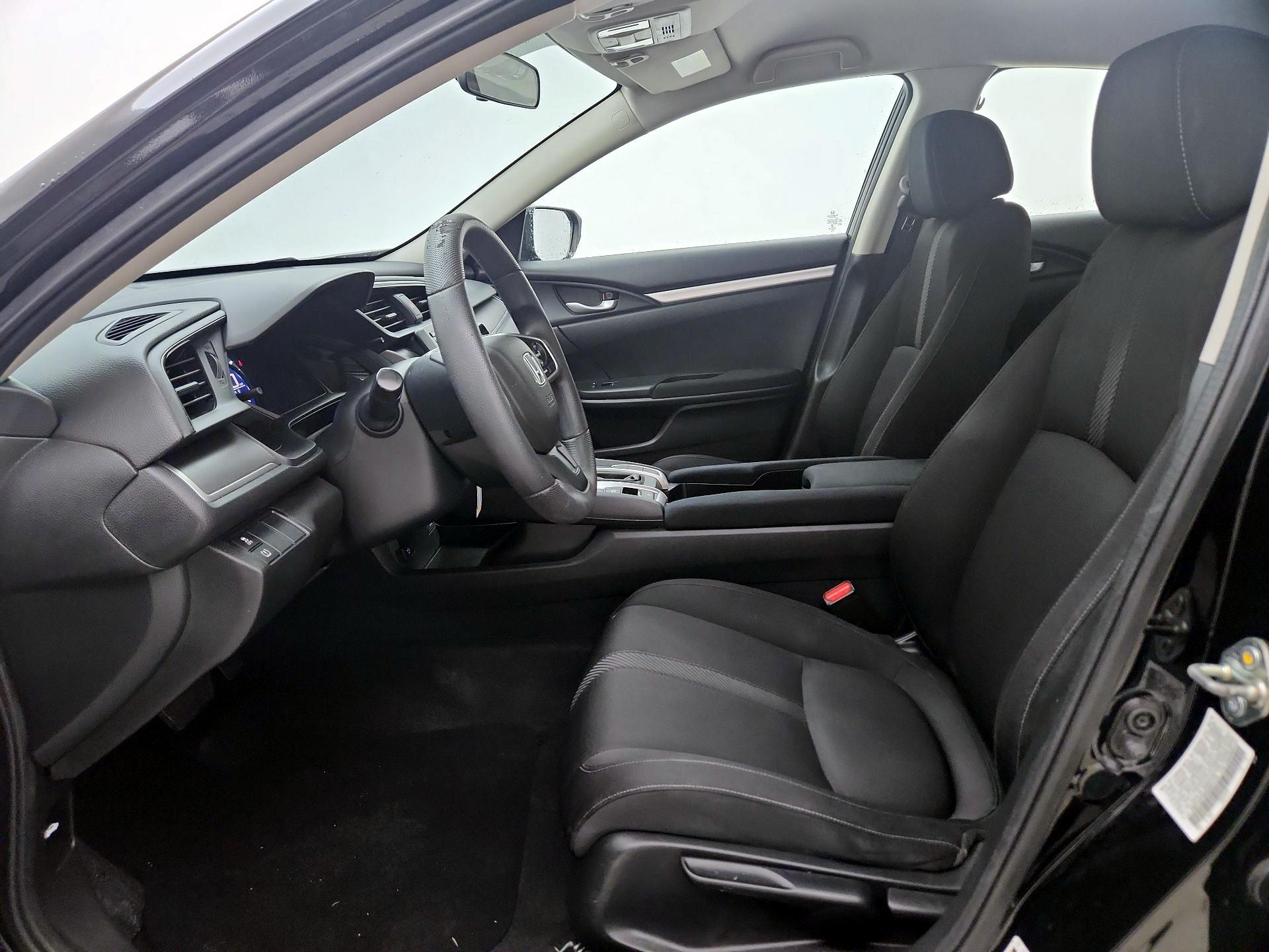 Thumbnail: 2016 Honda Civic - 11