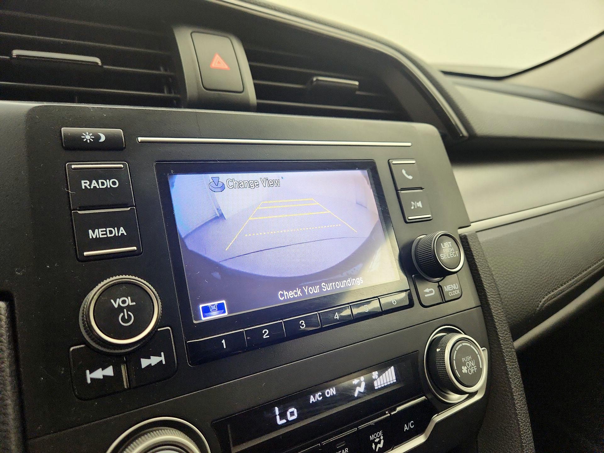 Thumbnail: 2016 Honda Civic - 14