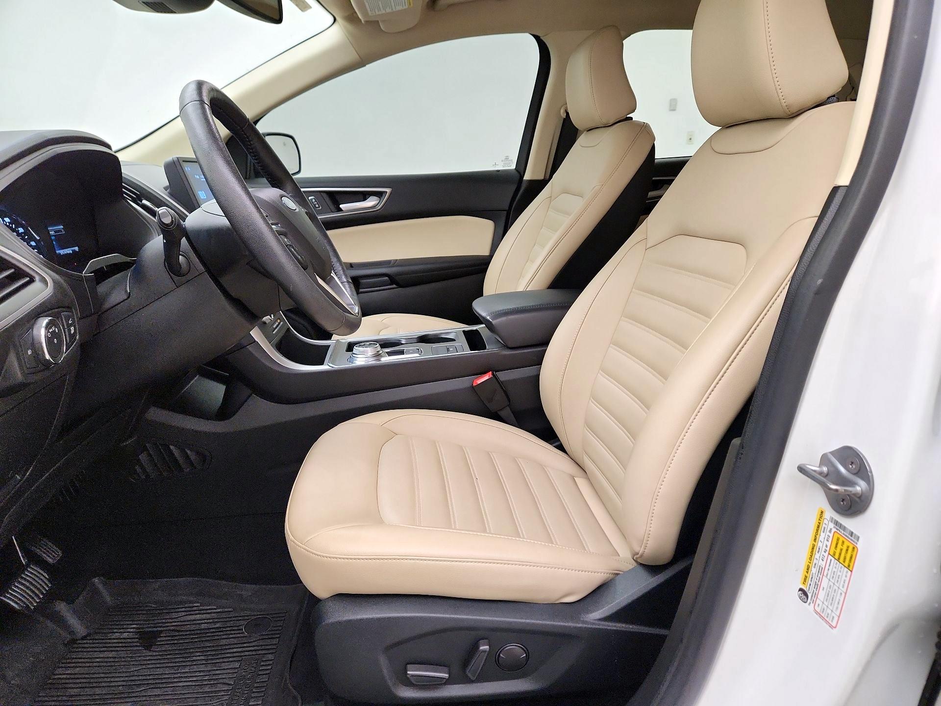 Thumbnail: 2022 Ford Edge - 11