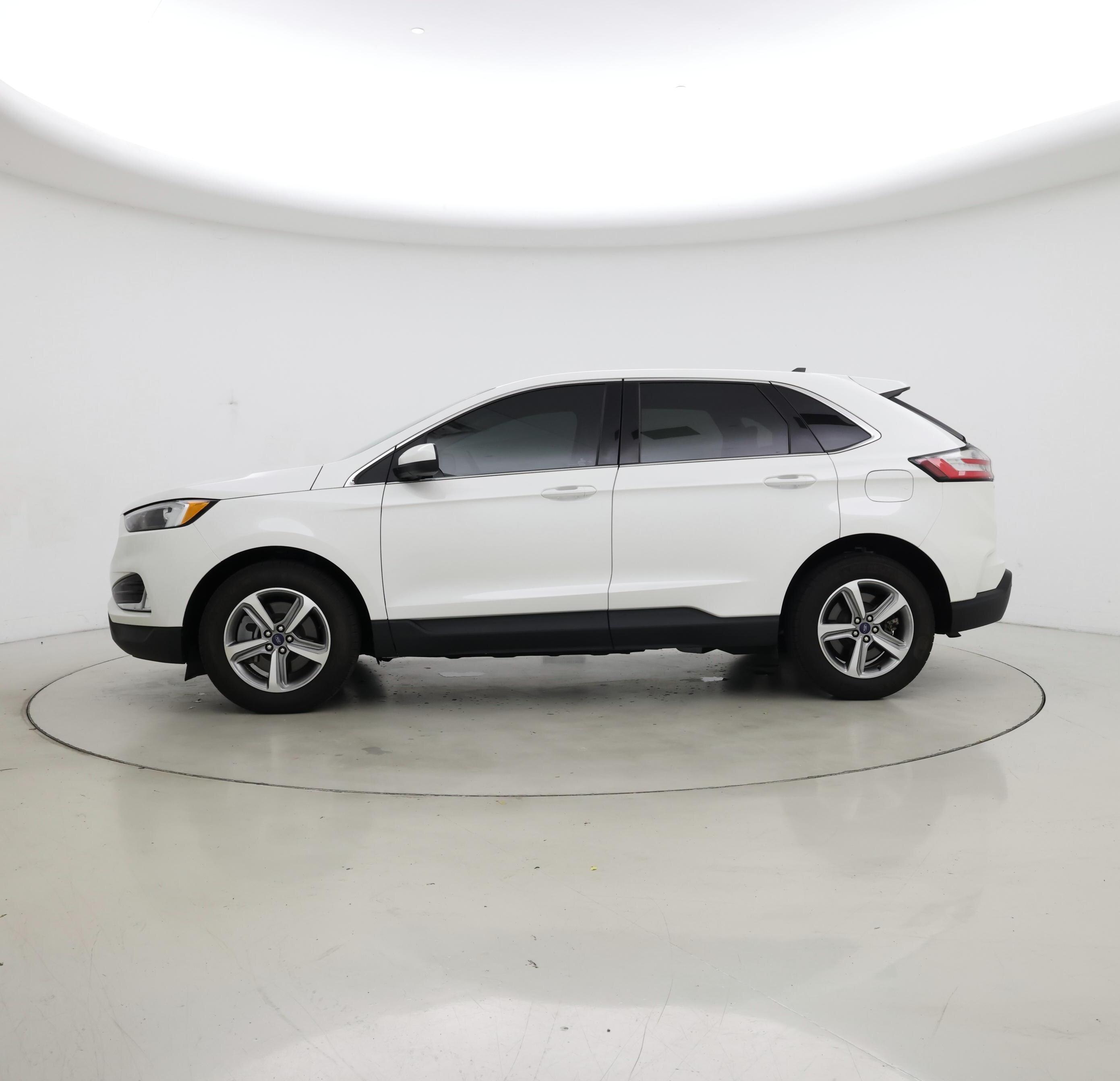 Thumbnail: 2022 Ford Edge - 3