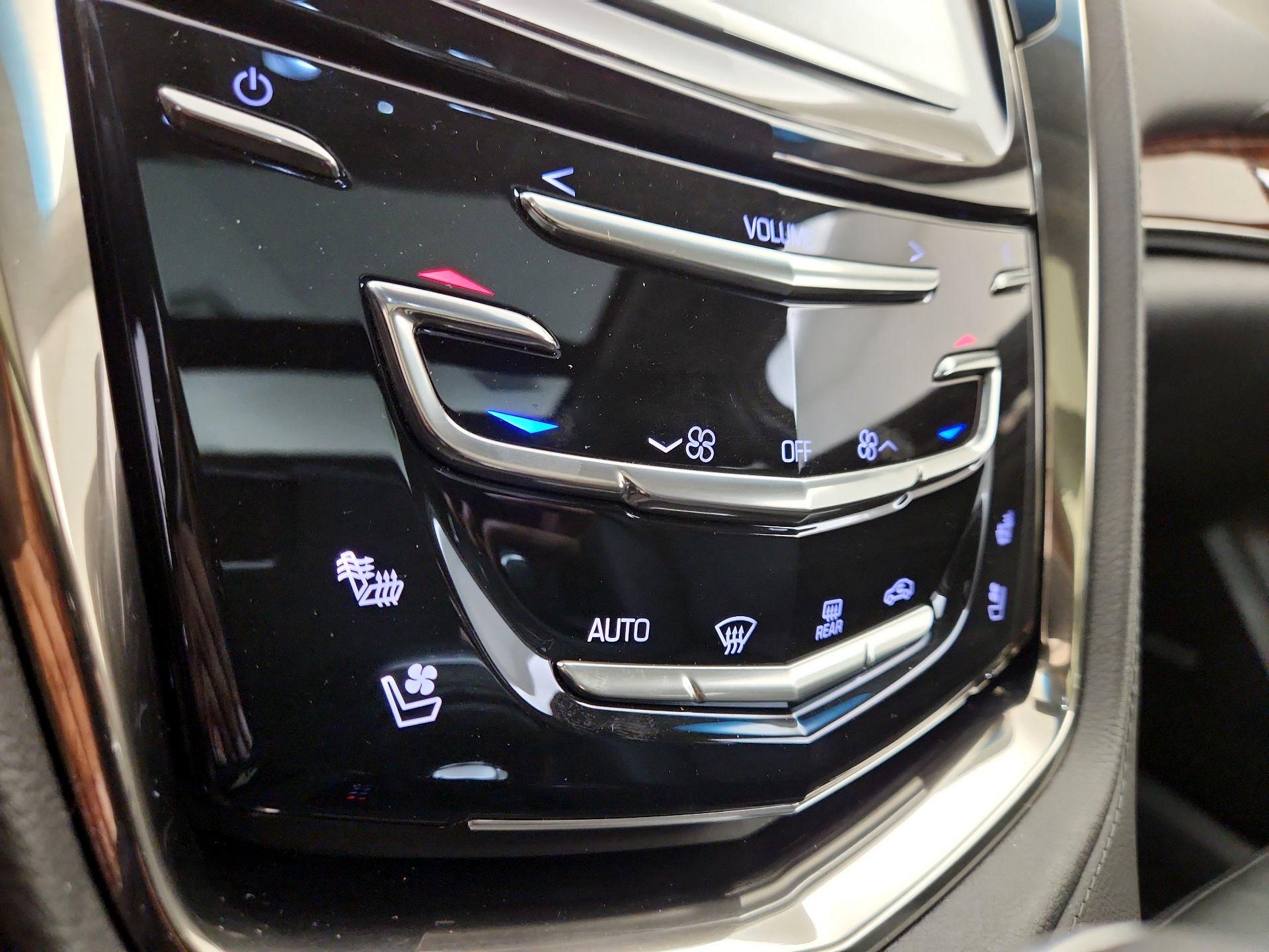 Thumbnail: 2015 Cadillac CTS - 17
