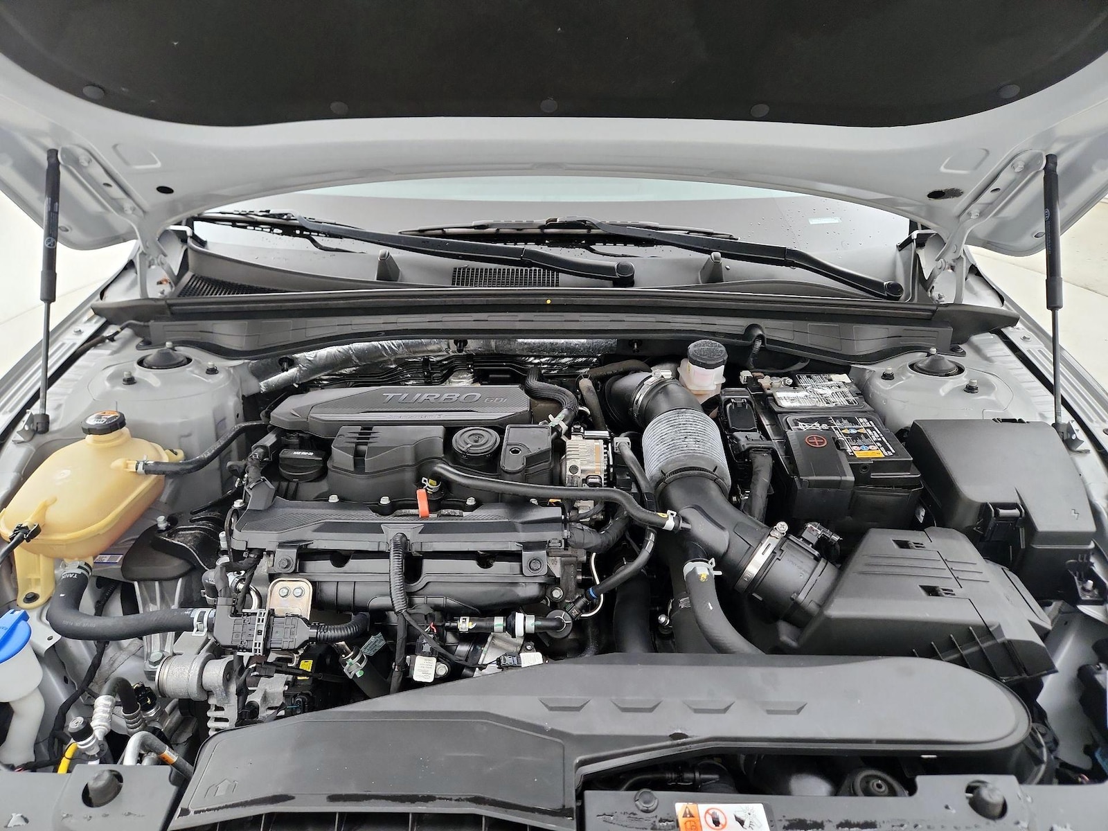 2023 Kia K5 GT-Line - Photo 23