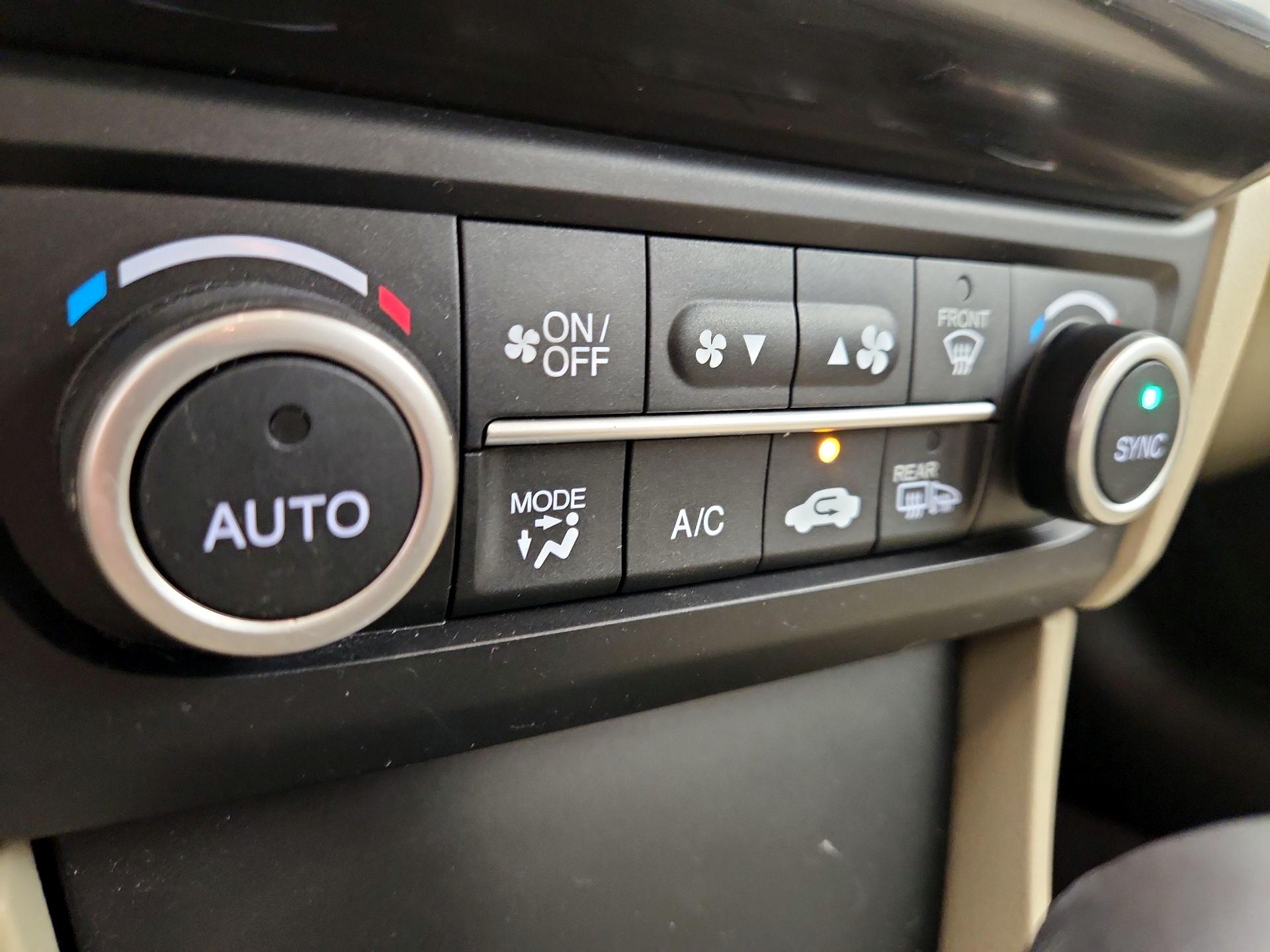 Thumbnail: 2016 Acura ILX - 15