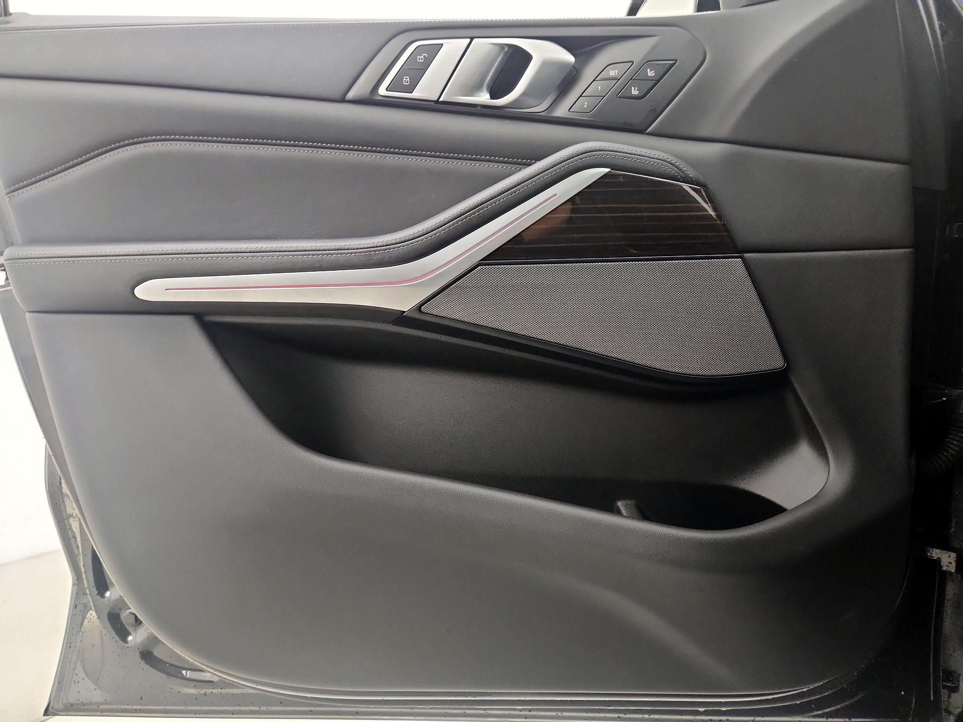 Thumbnail: 2020 BMW X5 - 12