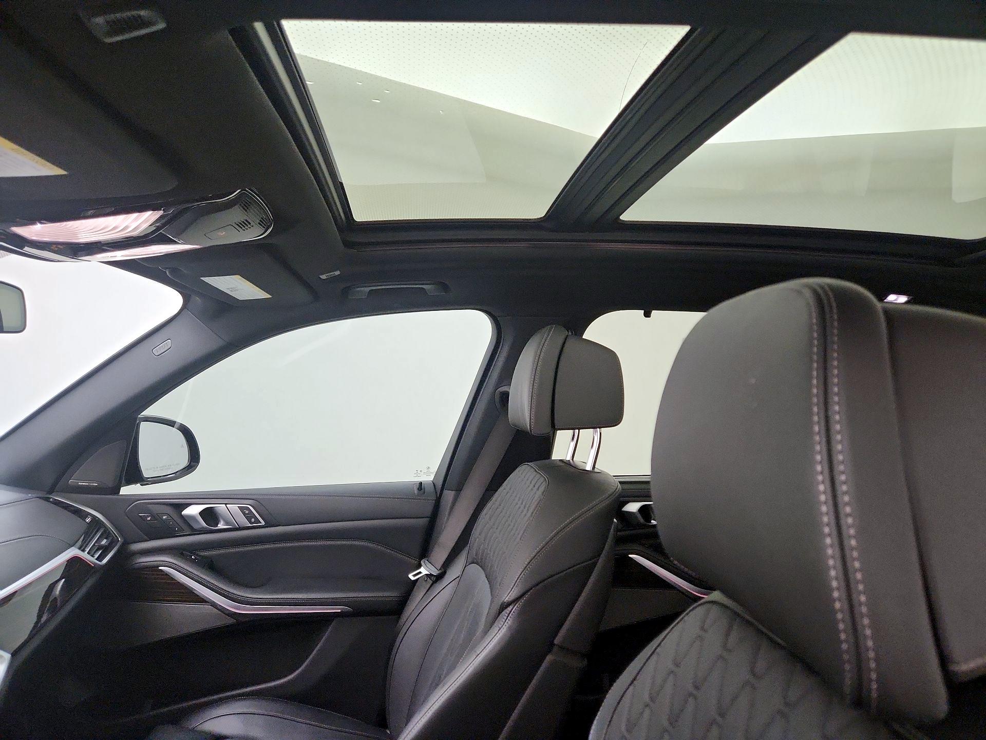 Thumbnail: 2020 BMW X5 - 20