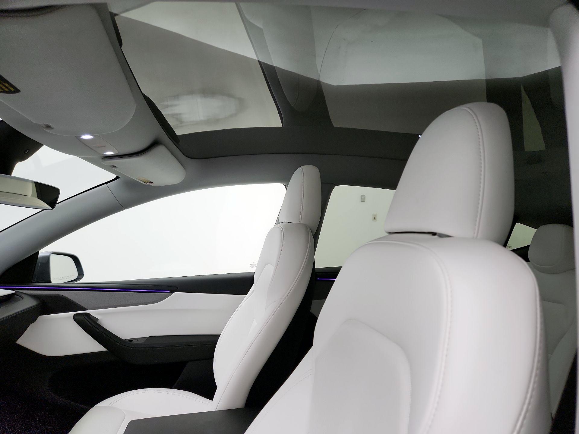 Thumbnail: 2026 Tesla Model Y - 18