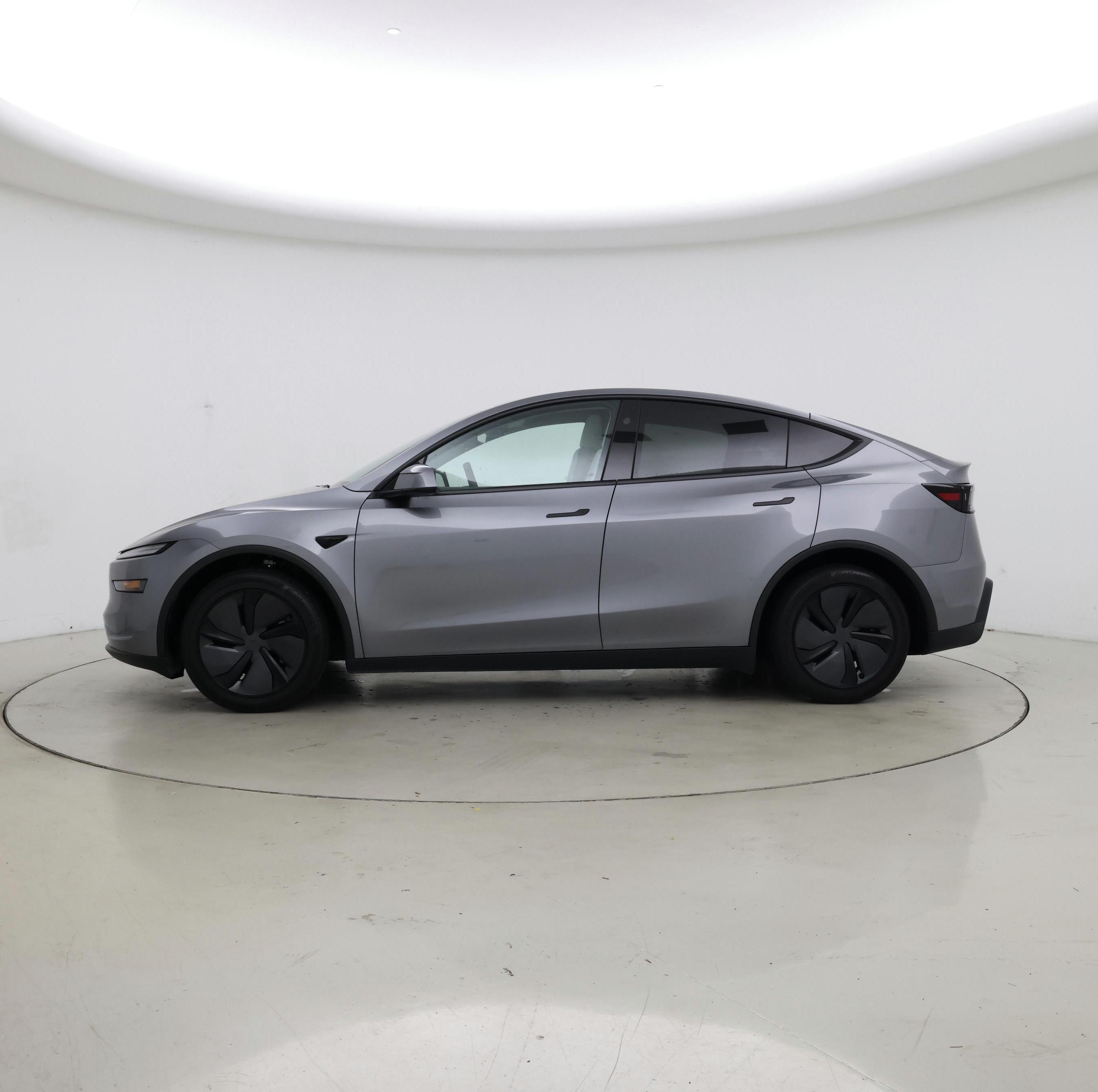 Thumbnail: 2026 Tesla Model Y - 3